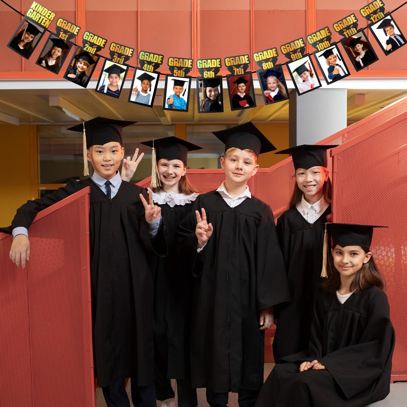 Abschluss-Fotobanner 2025 – Für K-12 – Party-Deko Mit 14 Banner-Karten – Inkl. Zubehör