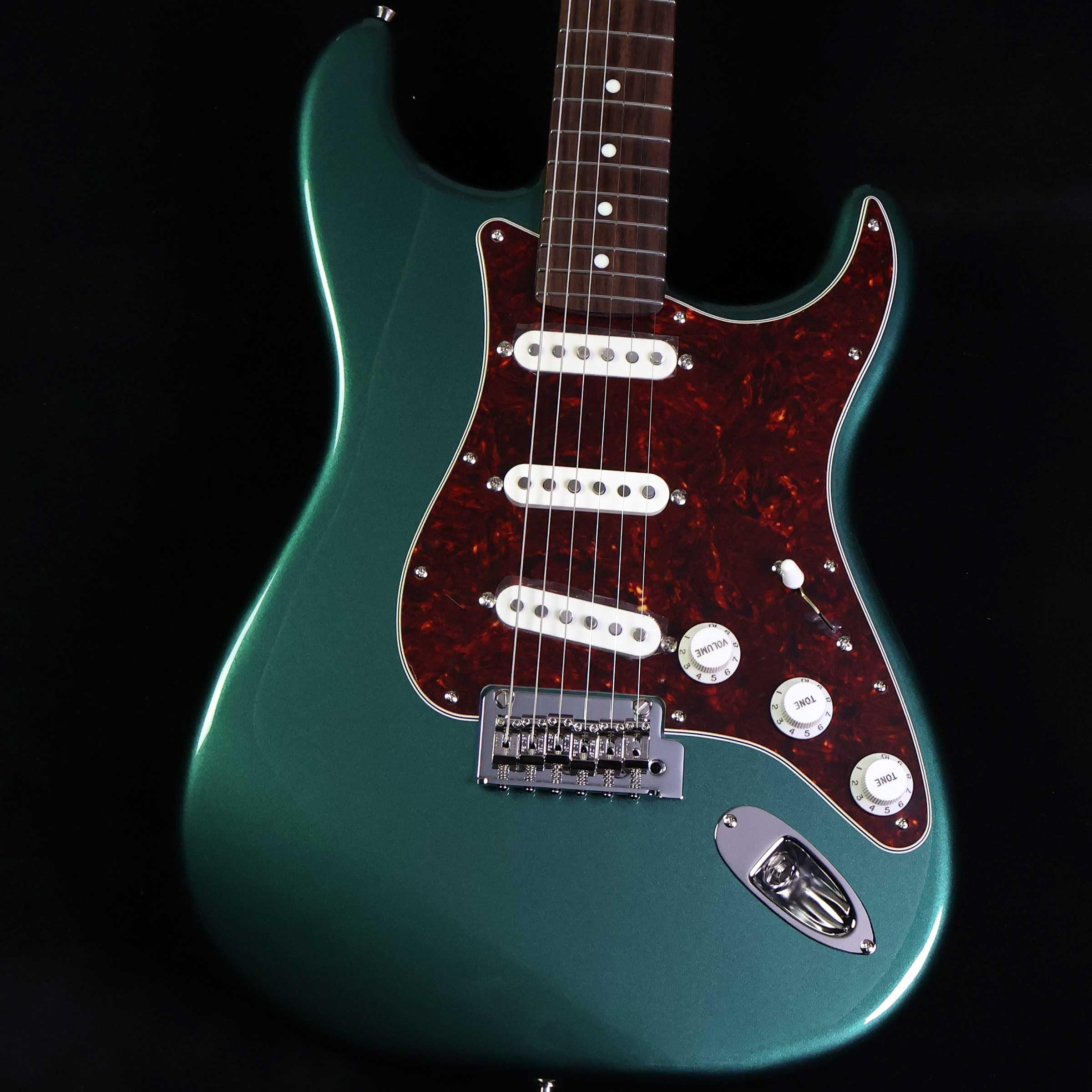 Amazon | Fender Made In Japan Hybrid II Stratocaster Sherwood