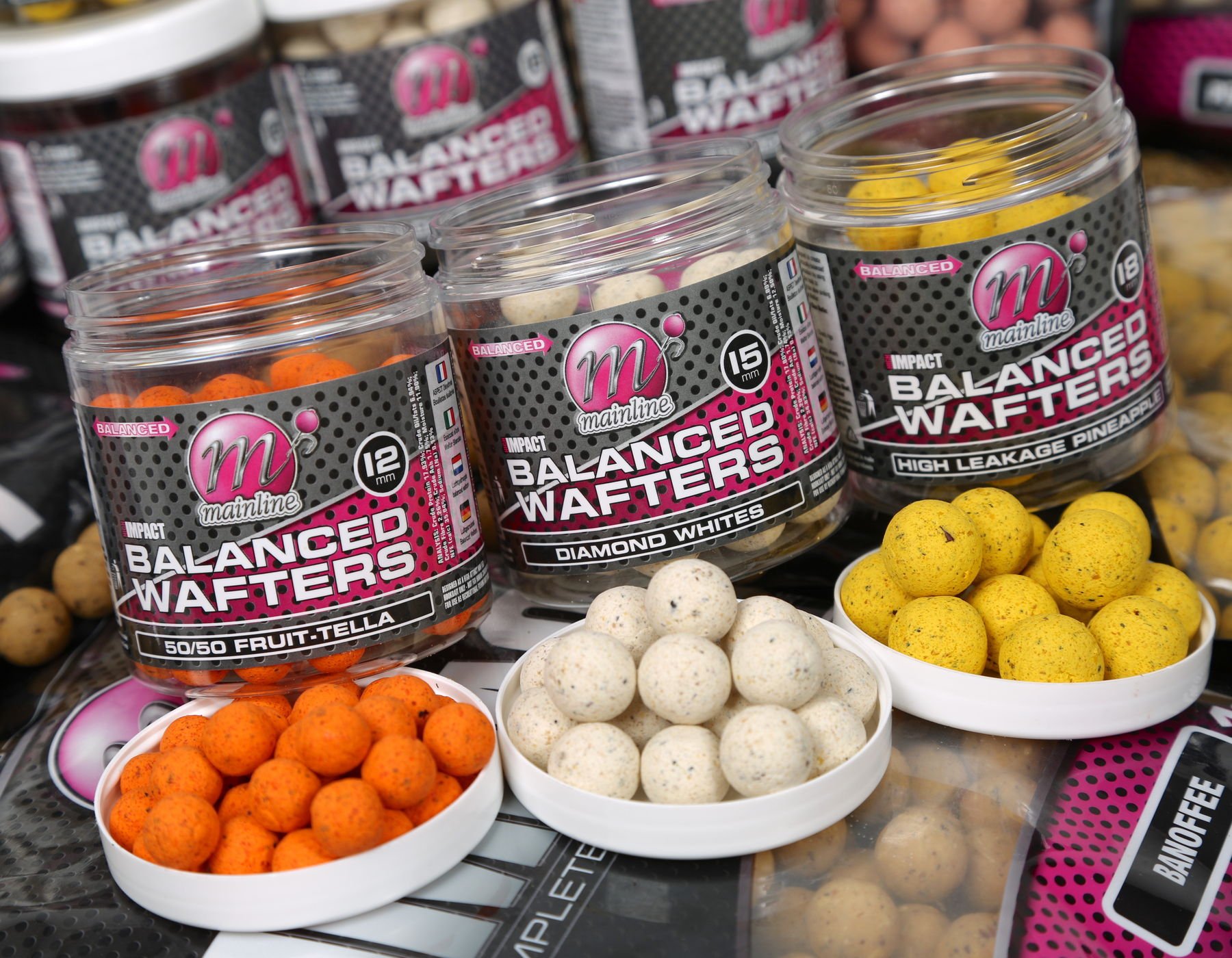 Mainline Baits HIGH IMPACT™ BALANCED WAFTERS 18mm 250ml TUB (Banoffee)