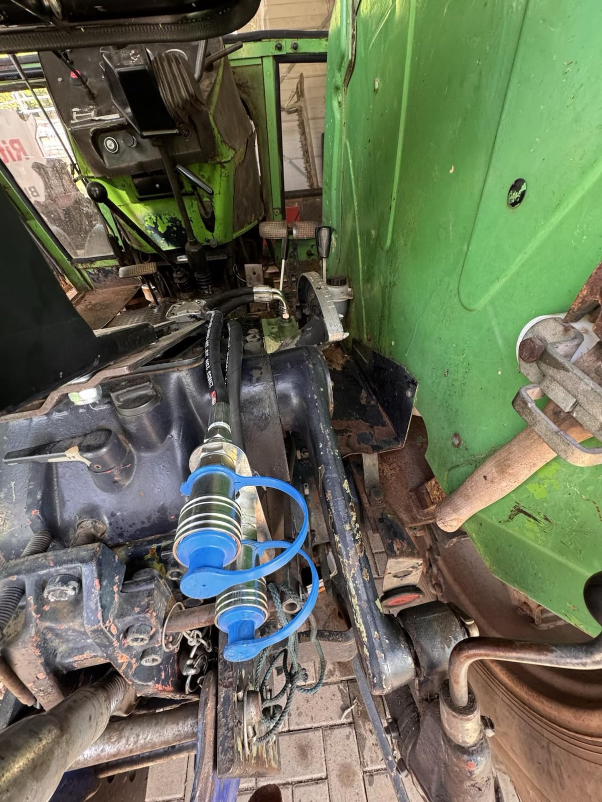 Einzel Zusatzsteuergerät Steuergerät Kit Kompatibel mit Deutz Traktor 2506-4206-5206-6206...