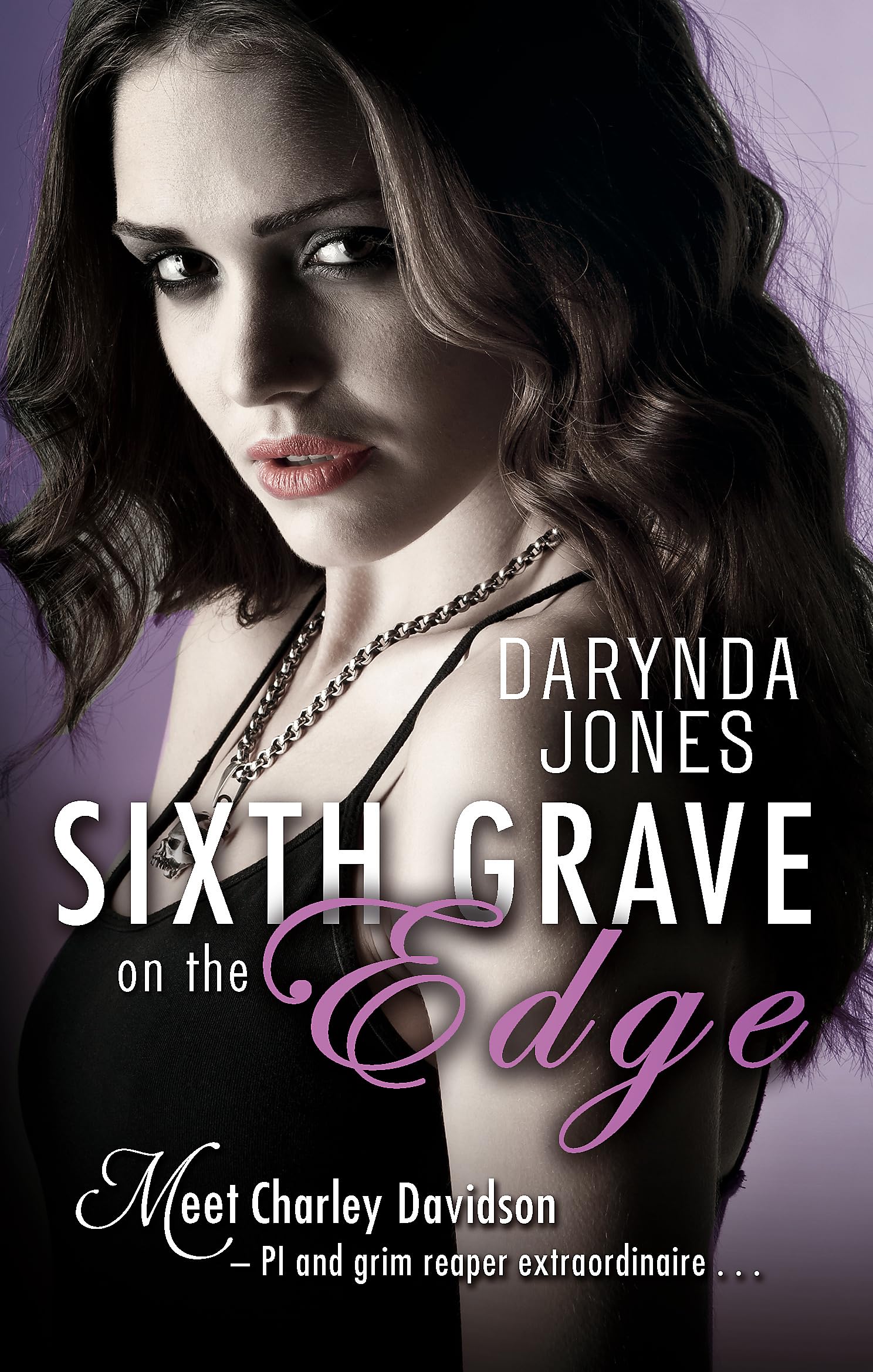 Sixth Grave on the Edge by Darynda Jones PAPERBACK 9780349403458