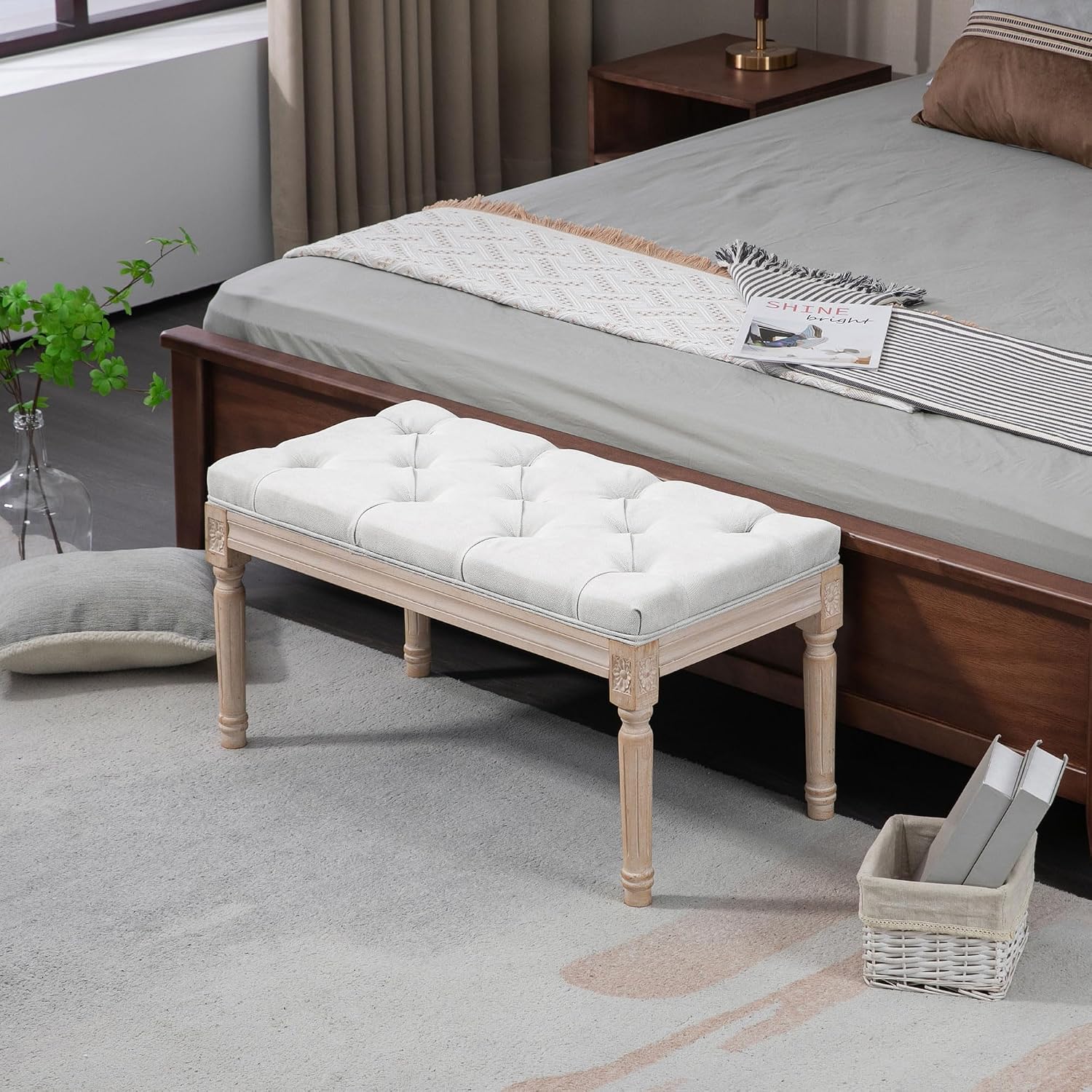 HOMCOM Bedroom End of Bed Bench, 32" Upholstered Entryway Bench with Button Tufted, Thick Padding and Wood Legs, French Vintage Style Linen-Feel Ottoman Bench for Hallway, Living Room, Cream White