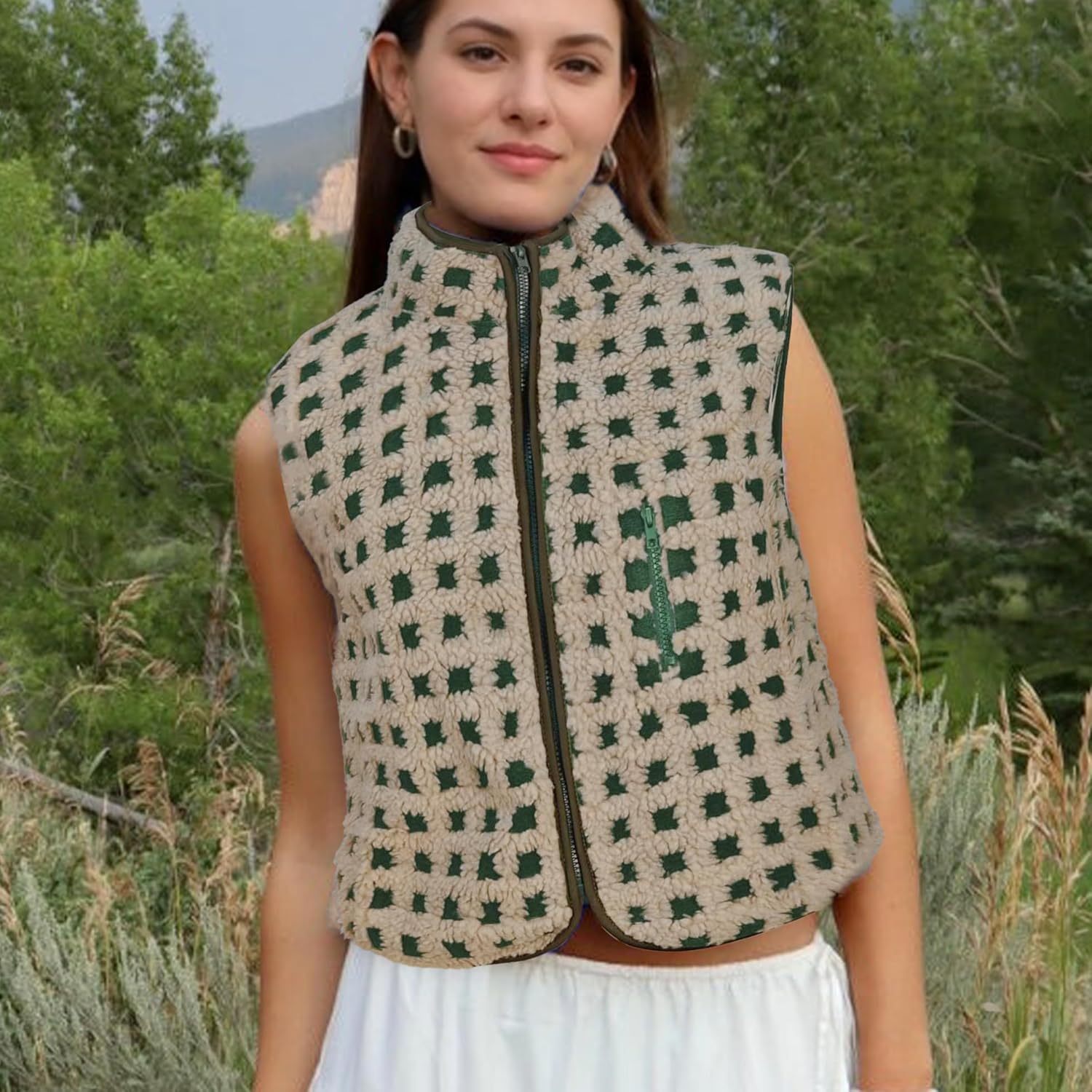 Fleece Vest Women Sleeveless High Neck Fuzzy Sherpa Vest Full Zip Oversized Outwear Gilet Trendy Jacket with Pockets - Image 7