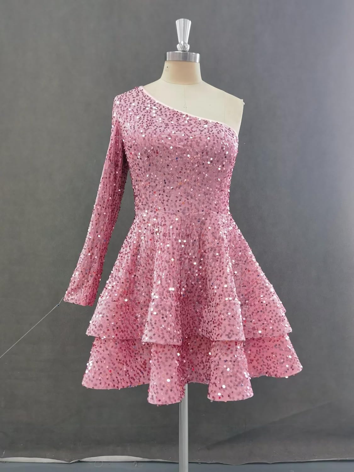 Cudiew One Shoulder Sequin Homecoming Dresses for Teens Sparkly Long Sleeves Tiered Prom Dress Short for Women 2024