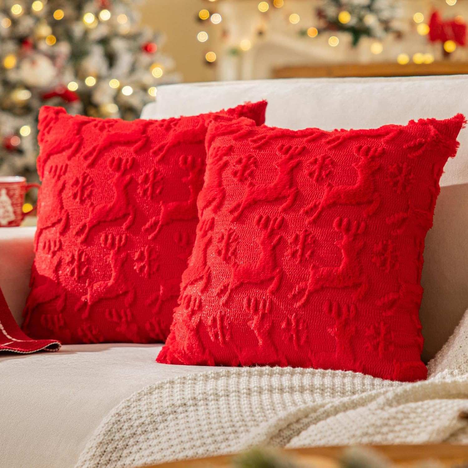 Set of 2 Snowflake Christmas Throw Pillow Covers 20x20 Inch Red Reindeer Shaped Soft Plush Pillow Covers Winter Farmhouse Decorative Pillow Covers for Thanksgiving Home Decor Sofa Couch Bed Red-snowflake 20" x 20" (Pack of 2)
