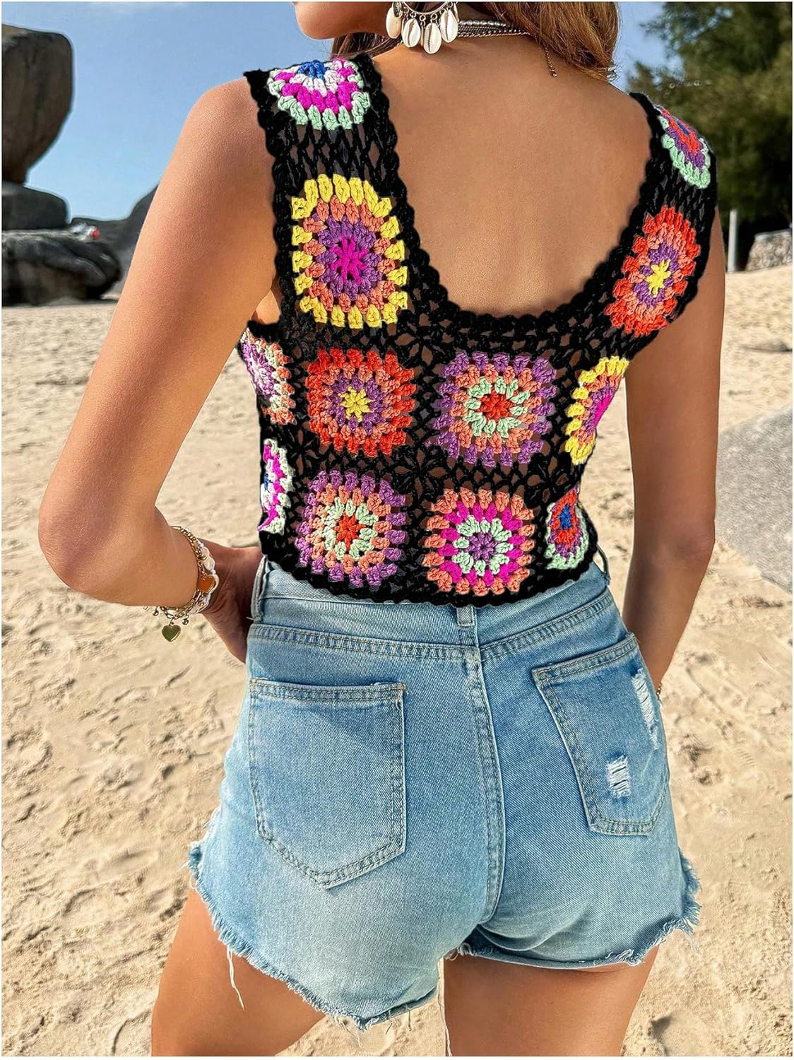 Verdusa Women's Scoop Neck Sleeveless Hollow Out Crochet Boho Crop Tank Top - Image 6