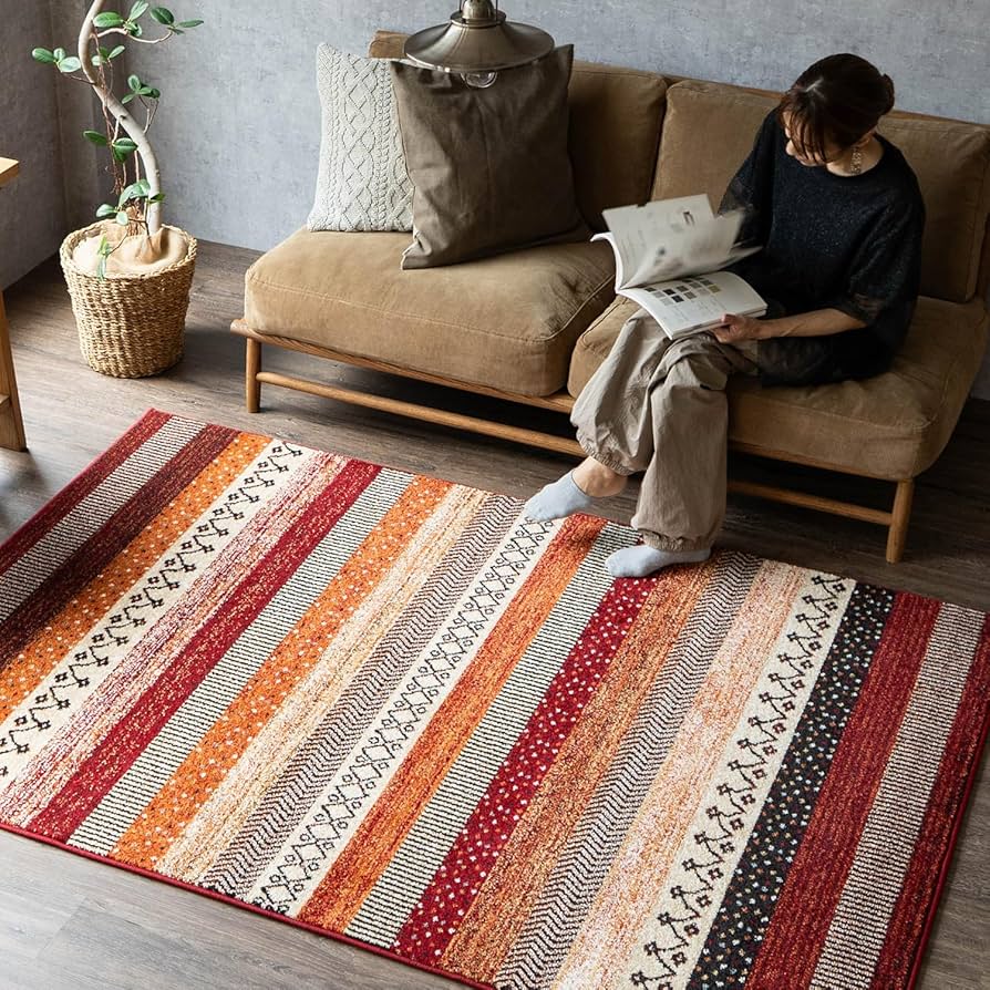 幾何学模様のラグ・カーペット　サヤンサヤン　240cm×240cm Amazon | サヤンサヤン 幾何学 ラグ カーペット ジオメトリーライン