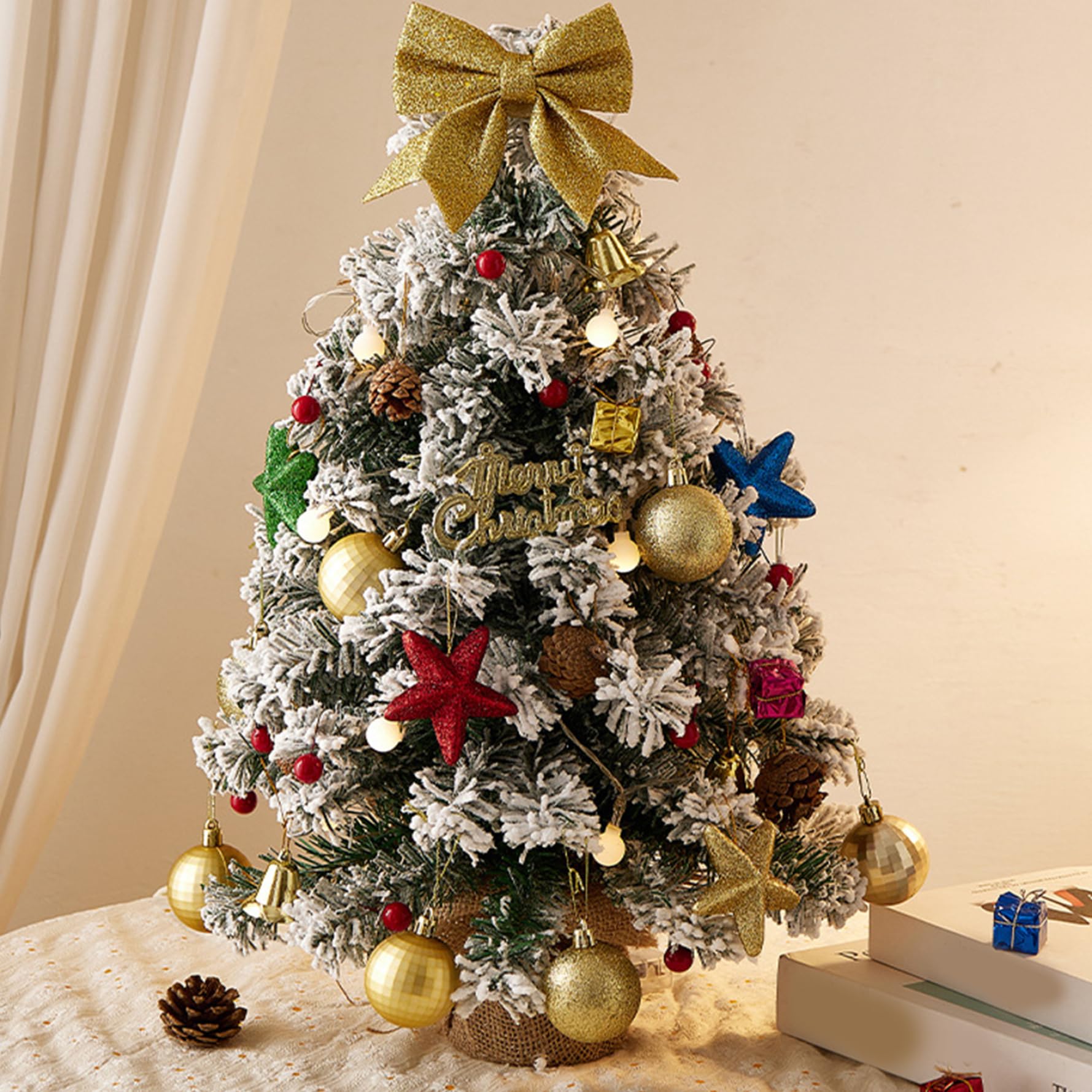Petit Sapin de Noël avec lumières 61 cm, Arbre de Noël floqué enneigé avec nœud, Boules, Cloche, Pomme pin pour Les Vacances d'hiver, décoration Maison, Bureau, doré