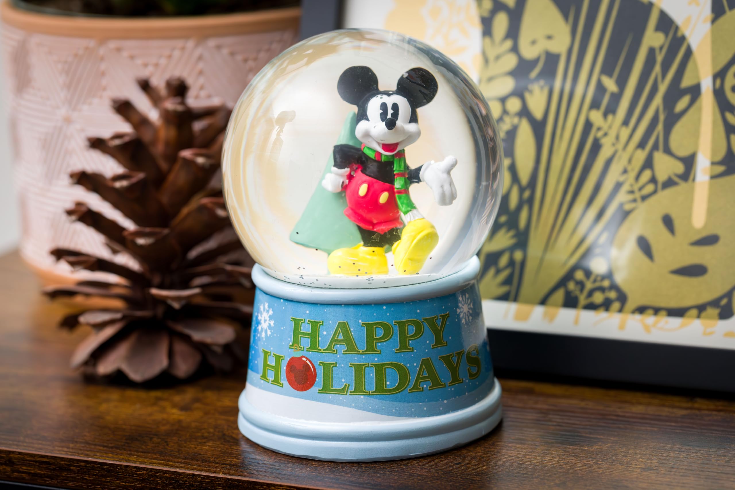 Amazon.com: Silver Buffalo Disney Mickey Mouse Light Up Snow Globe