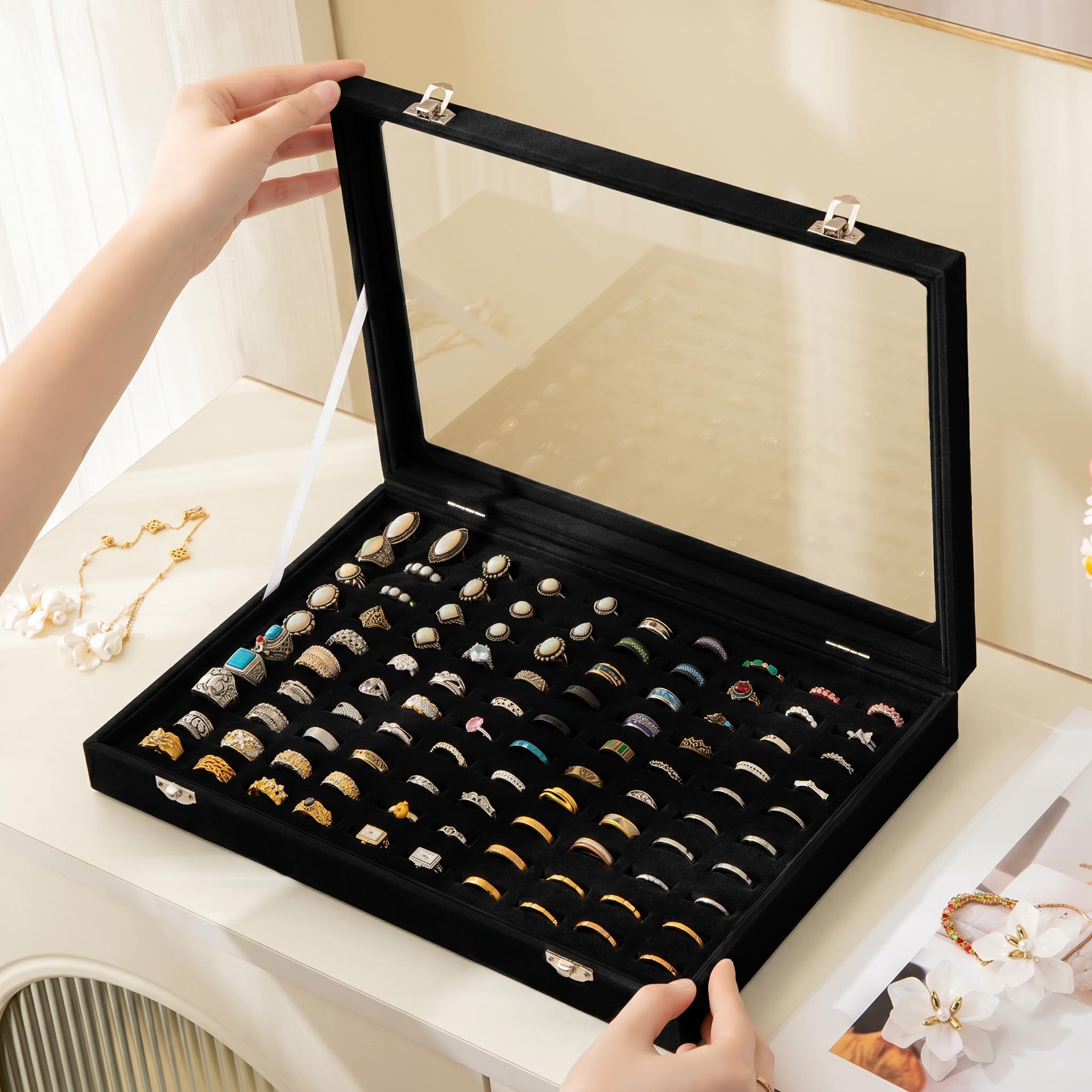 Frebeauty Organizer na pierścionki, 100 przegródek, uchwyt na pierścionek z przezroczystą pokrywką, aksamitny pierścień, pudełko do przechowywania, do sklepu jubilerskiego, na pierścionek, pudełko na