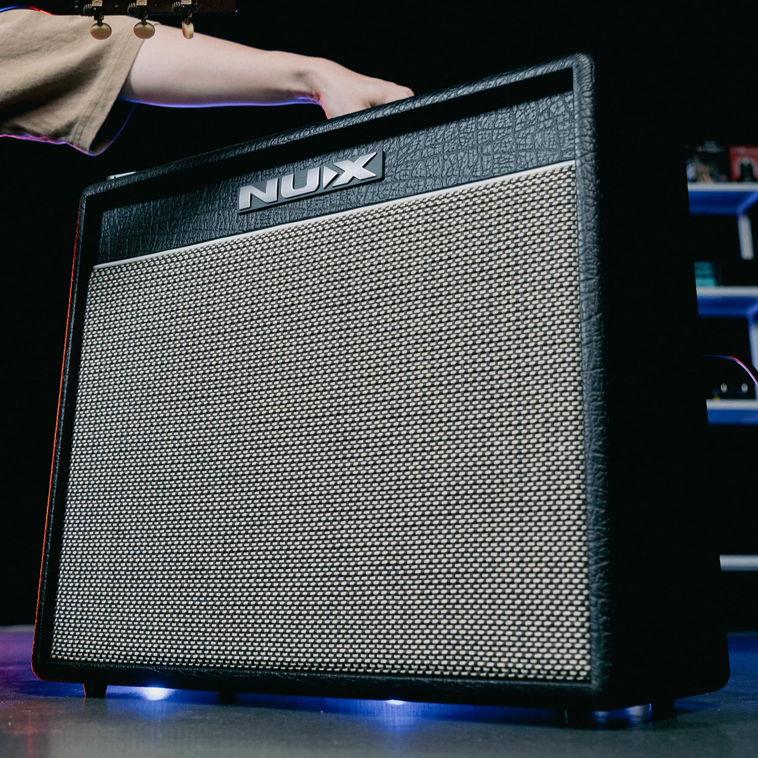 NU-X Mighty 40 mkII - Amplificador de Guitarra con Efectos | Amplificador de Modelado portátil de 40 W, Bluetooth, Interfaz USB y máquina de Tambor para Guitarras eléctricas, práctica y grabación
