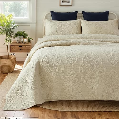Brandream juego de cobertor blanco estilo antiguo con relieve de flores para camas tamaño Queen