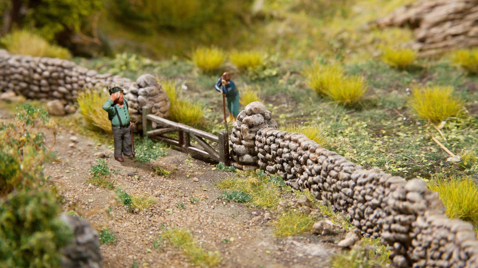 NOCH Natural Stone Walls, Hand Painted Hard Foam Walls, 104 cm for Model Making H0, Ideal for Enclosures, Model Gardens