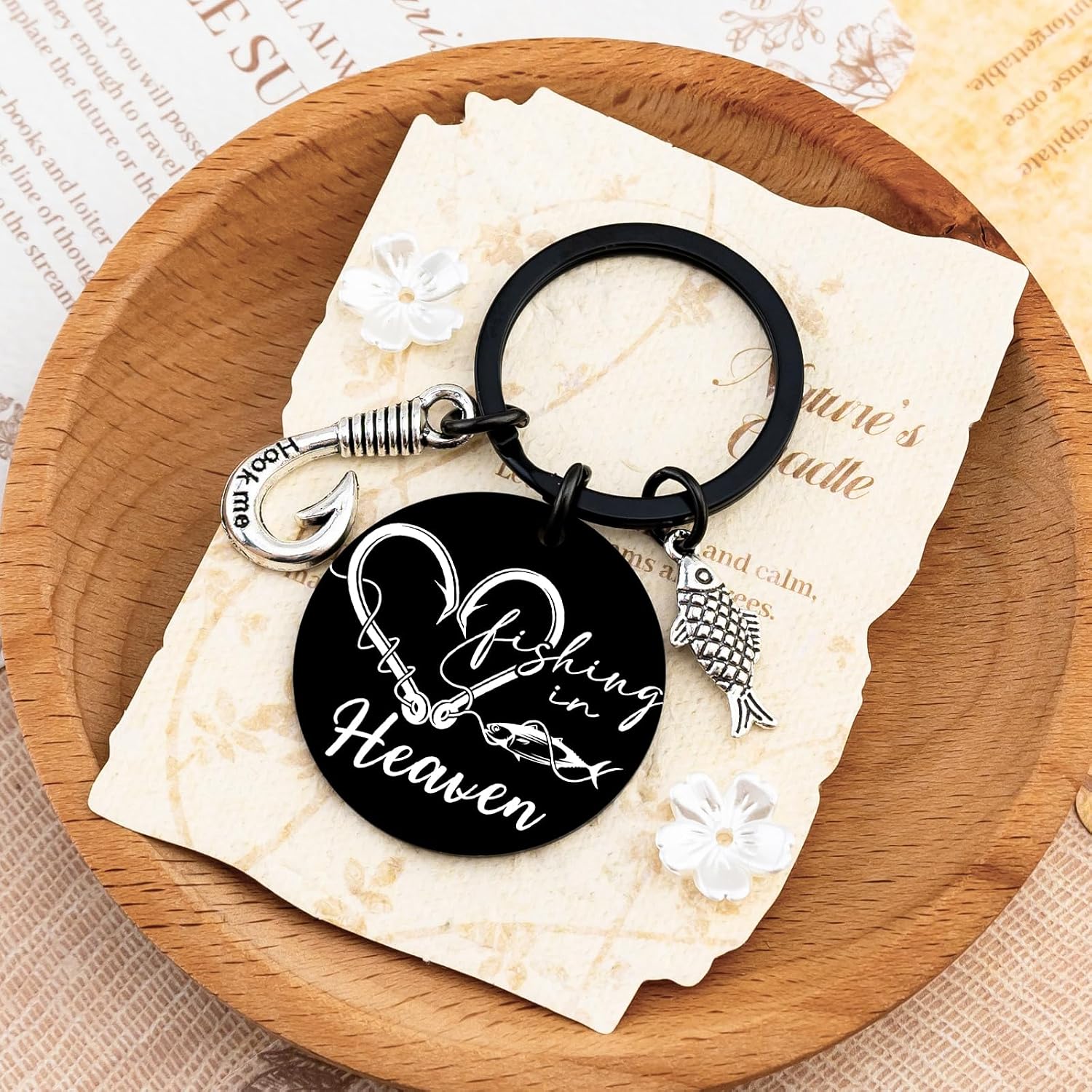 Fishing in Heaven Cremation Urn Keychain Fish Memory Key Chain Accessories Fishing Gag Gifts for Men Memorial Fish Urn Memorial Keychain Sympathy Gifts for Loss of Loved One Bereavement Gift