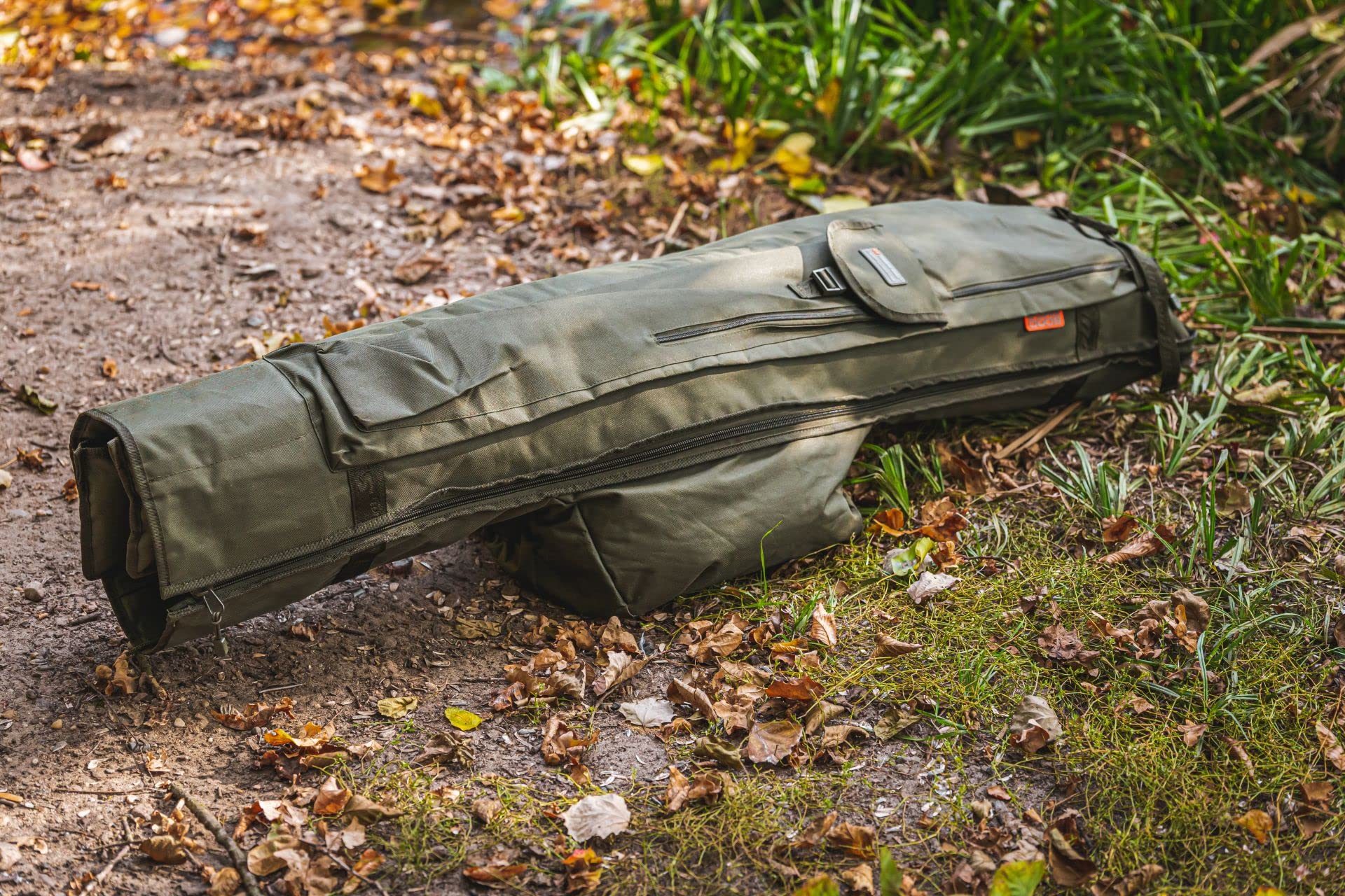 Tandem Baits Enforcer Holdall Angeltasche Angelrute Karpfenruten-Tasche für Dreiteilige Rute Rutenfutteral Karpfen Angeln Tasche Karpfen Fischen Zubehör Ruten- und Rollenschutz Angelzubehör 12/13 Fuß