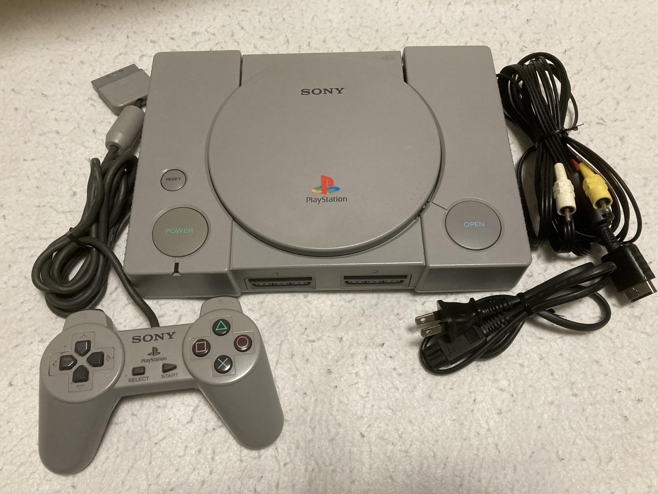 SONY PlayStationプレイステーション　本体　ソフト付き Amazon | プレイステーションSCPH5000本体 PS | 本体・周辺機器