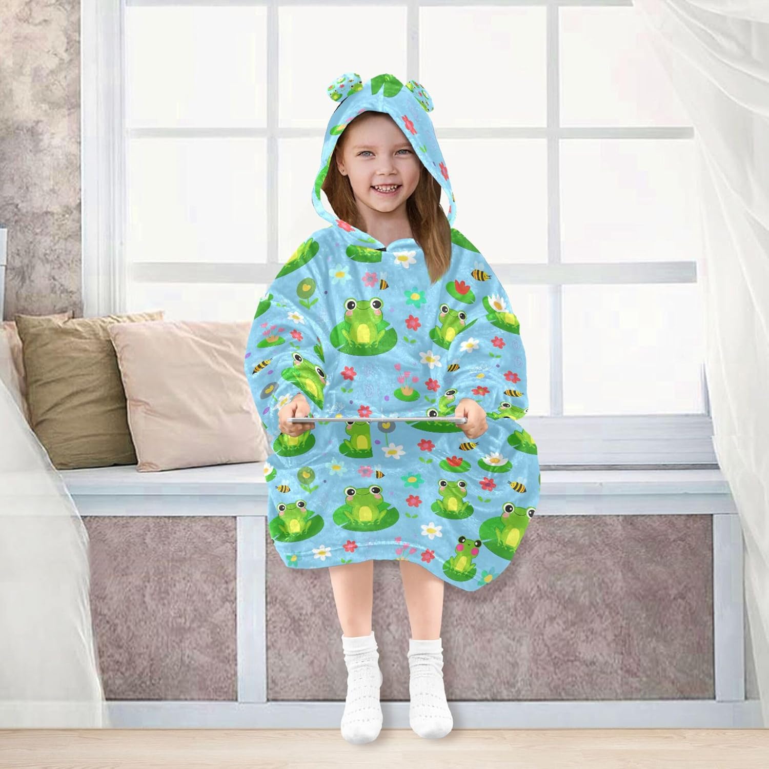 Cute Frog Kids Wearable Blanket Hoodie with Pocket and Sleeves for Toddlers, Cute Hoodies 3-14 Year Girls Boys