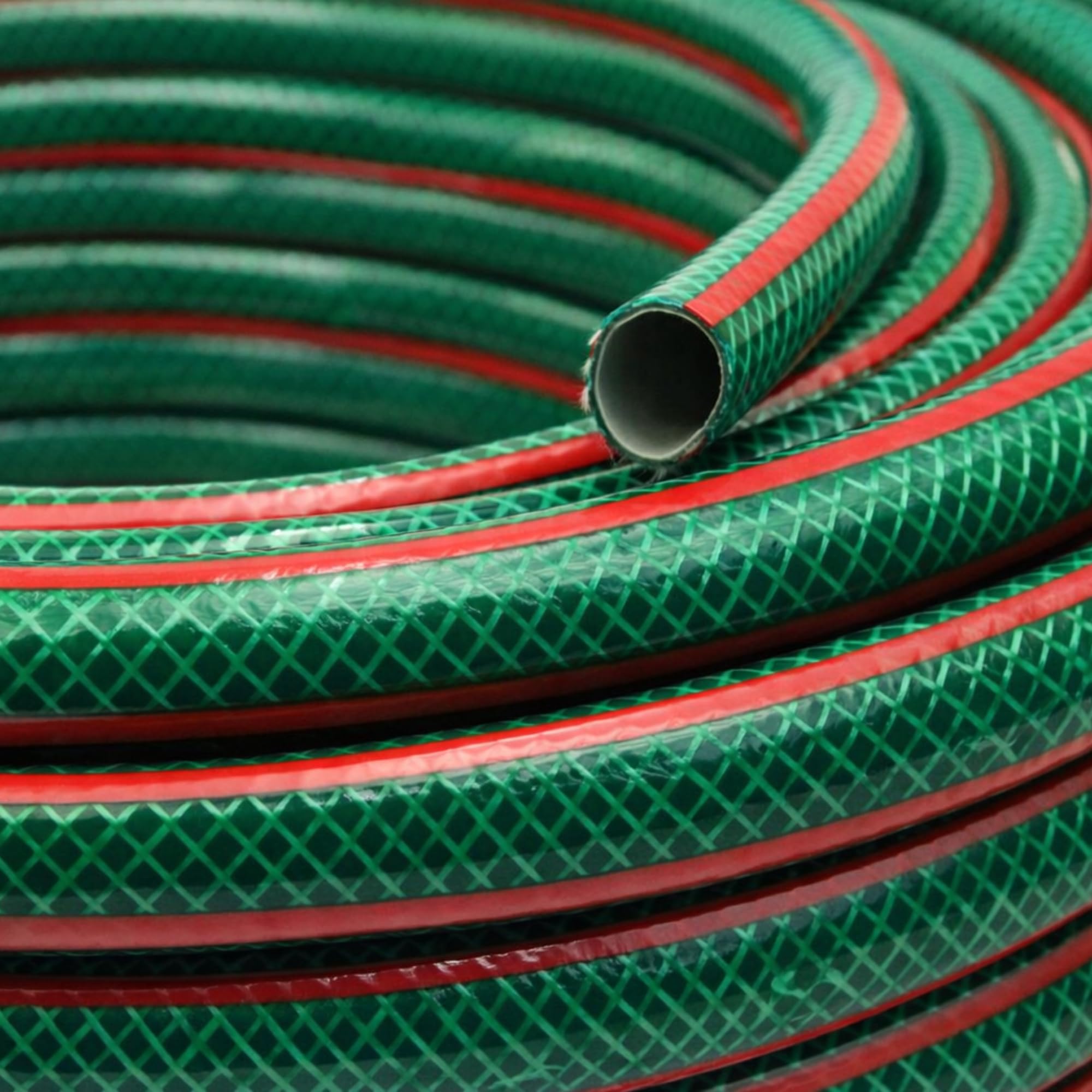 STALCO Gartenschlauch 1 Zoll 25 m 4-lagig mit Kreuzgewebe – Profi Wasserschlauch UV- & Algenbeständig – Flexibler Garten- & Bauschlauch für Bewässerung, Garten & Landwirtschaft S-37811