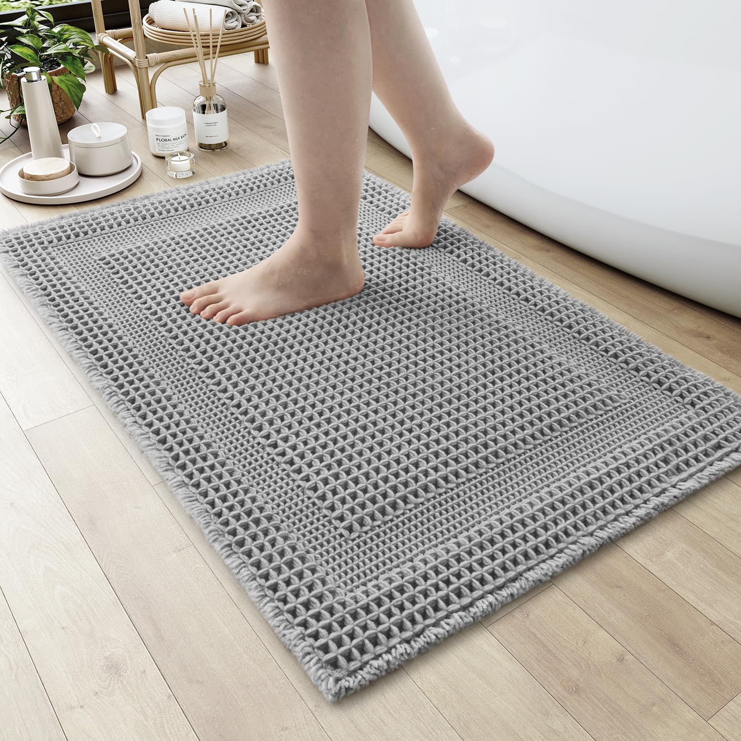 AMOAMI Tapetes de baño absorbentes para baño, antideslizantes, lavables a máquina, con borlas, ultrasuaves, bohemias, para el suelo del baño, 43 x 61 cm, color gris