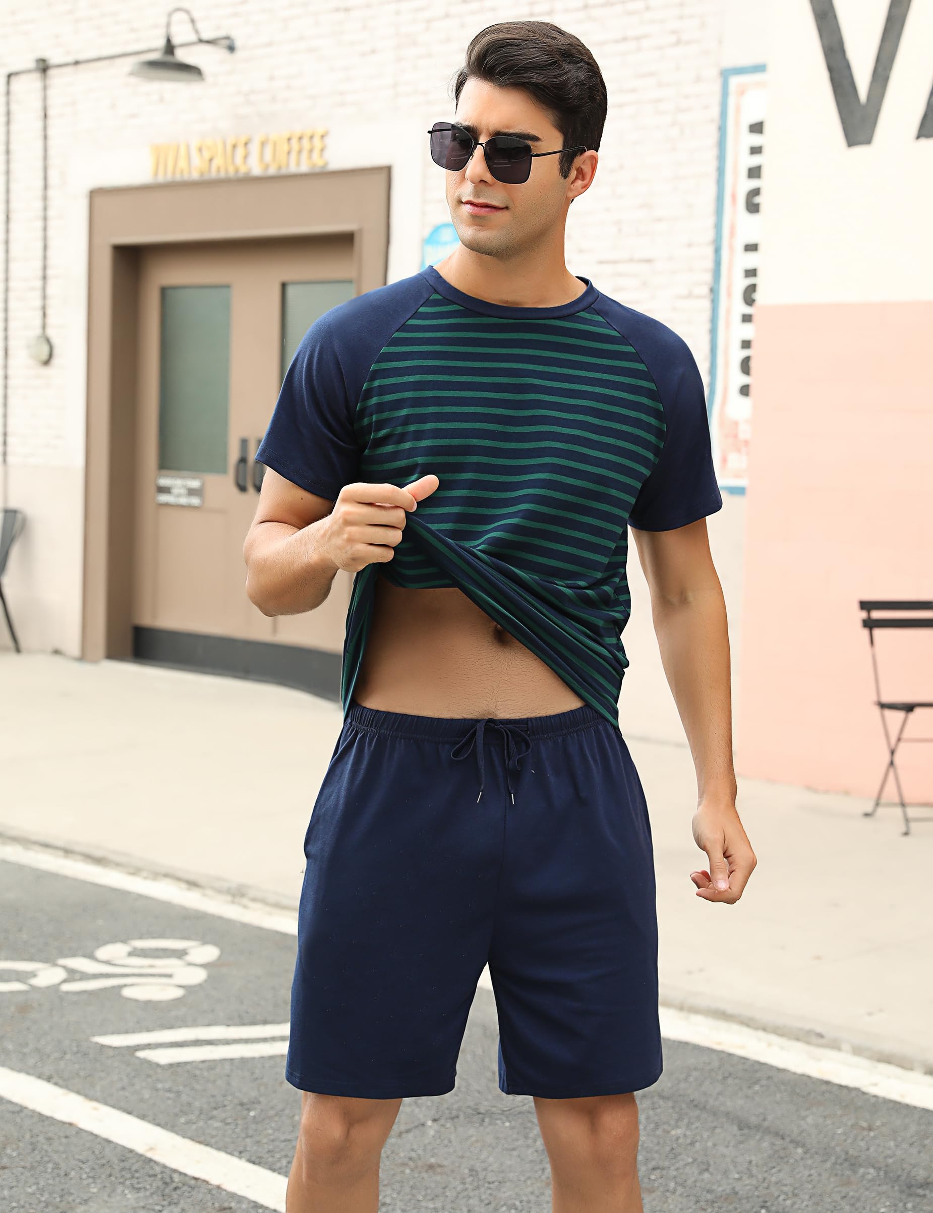 Bresdk Pijama Hombre Verano Conjunto de Pijamas Corto Manga Corta Camiseta y Pantalones Cortos con Bolsillos Suave y Cómodo