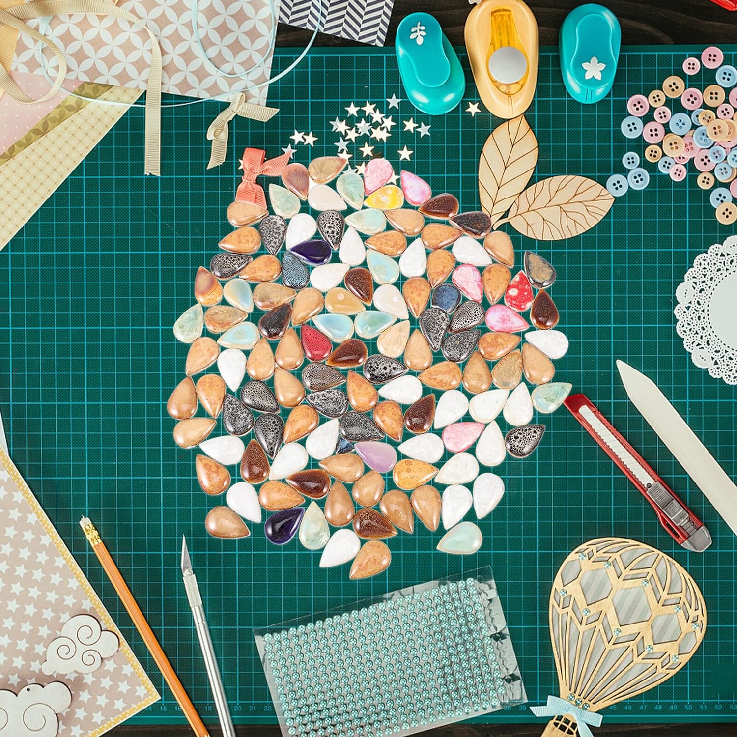 Uonlytech Irregular Ceramic Mosaic Tiles Pieces for DIY Crafts Handmade Art Projects Bag Smooth Polished Surface Bright Colors for Mosaic Tile Kits and Home Decoration