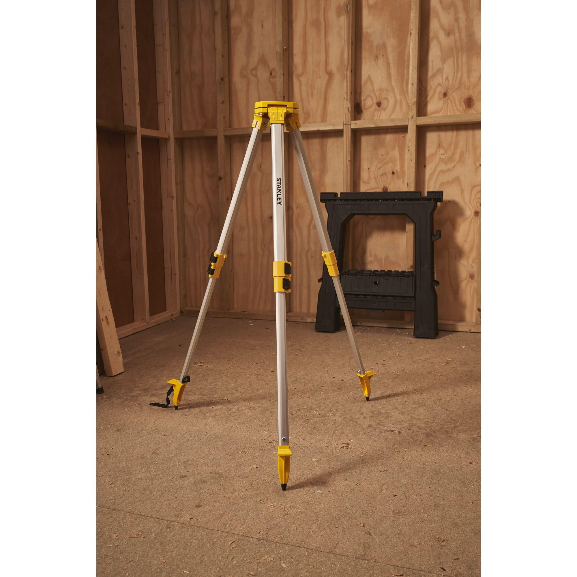 STANLEY - TREPIED ALUMINIUM STANDARD - 75 A 153 CM - STHT77625-1