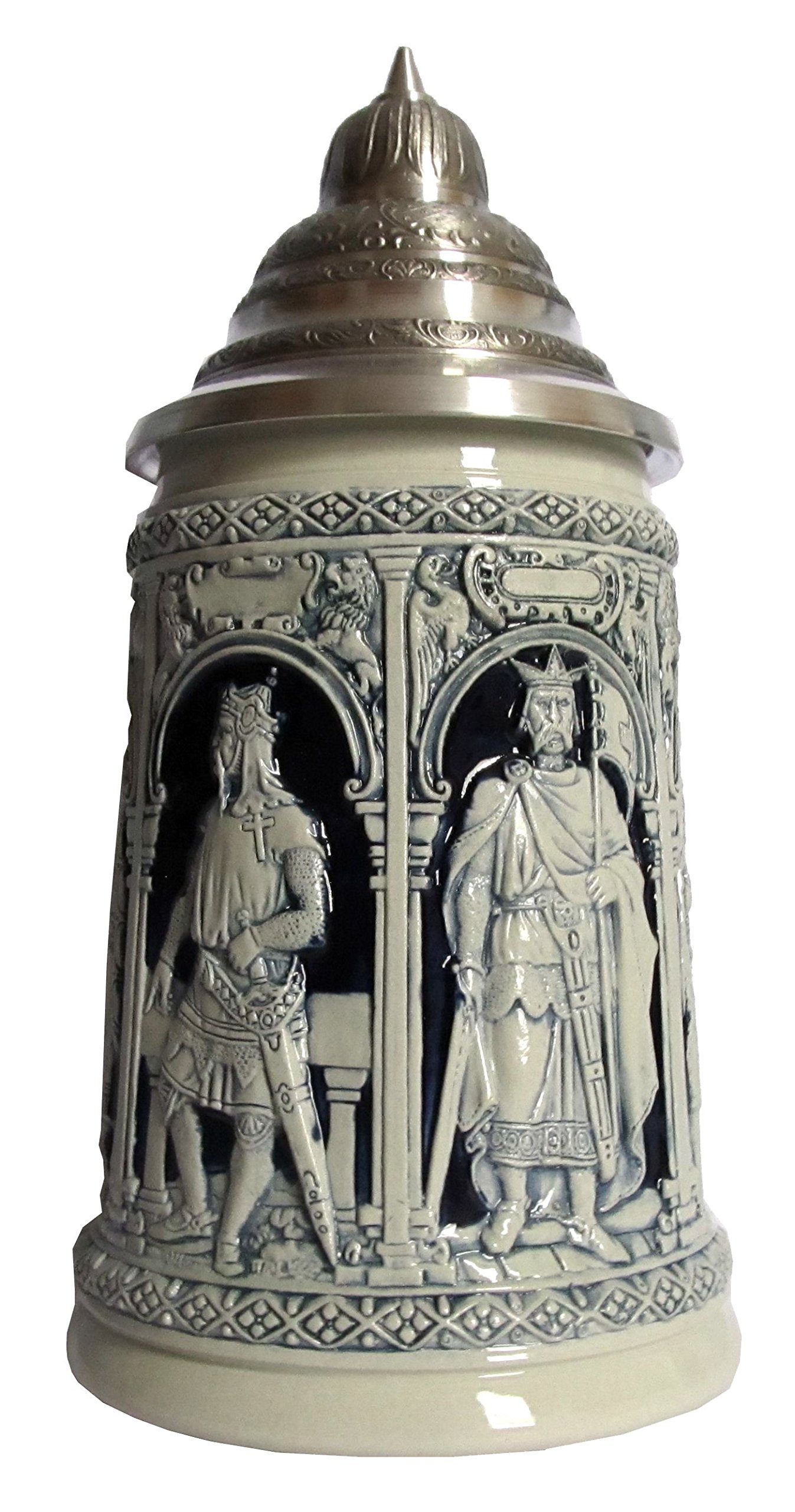 Jarra de cerveza tradicional alemana tallada a mano con caballeros templarios medievales