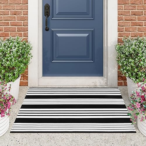 Vista 23 de Alfombra de exterior a rayas blancas y negras, 3 x 5 pies, de algodón, moderna, tejida a mano, reversible, alfombra de patio lavable en capas para 1