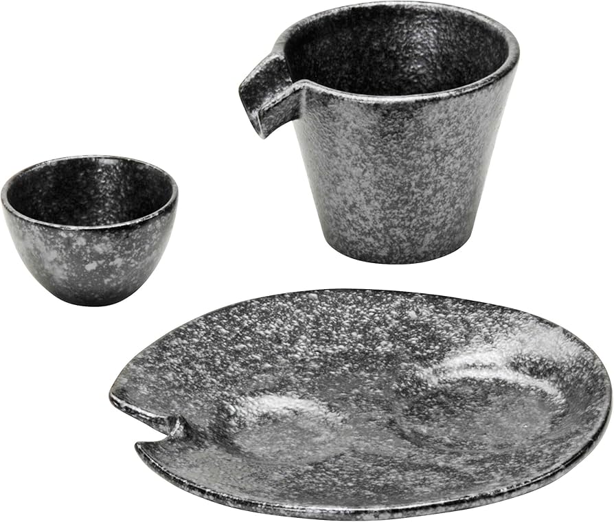 純銀製　酒器　5個セット Amazon.co.jp: 帰銀堂GuiYinTang 金龍 純銀 おちょこ 純銀999 酒