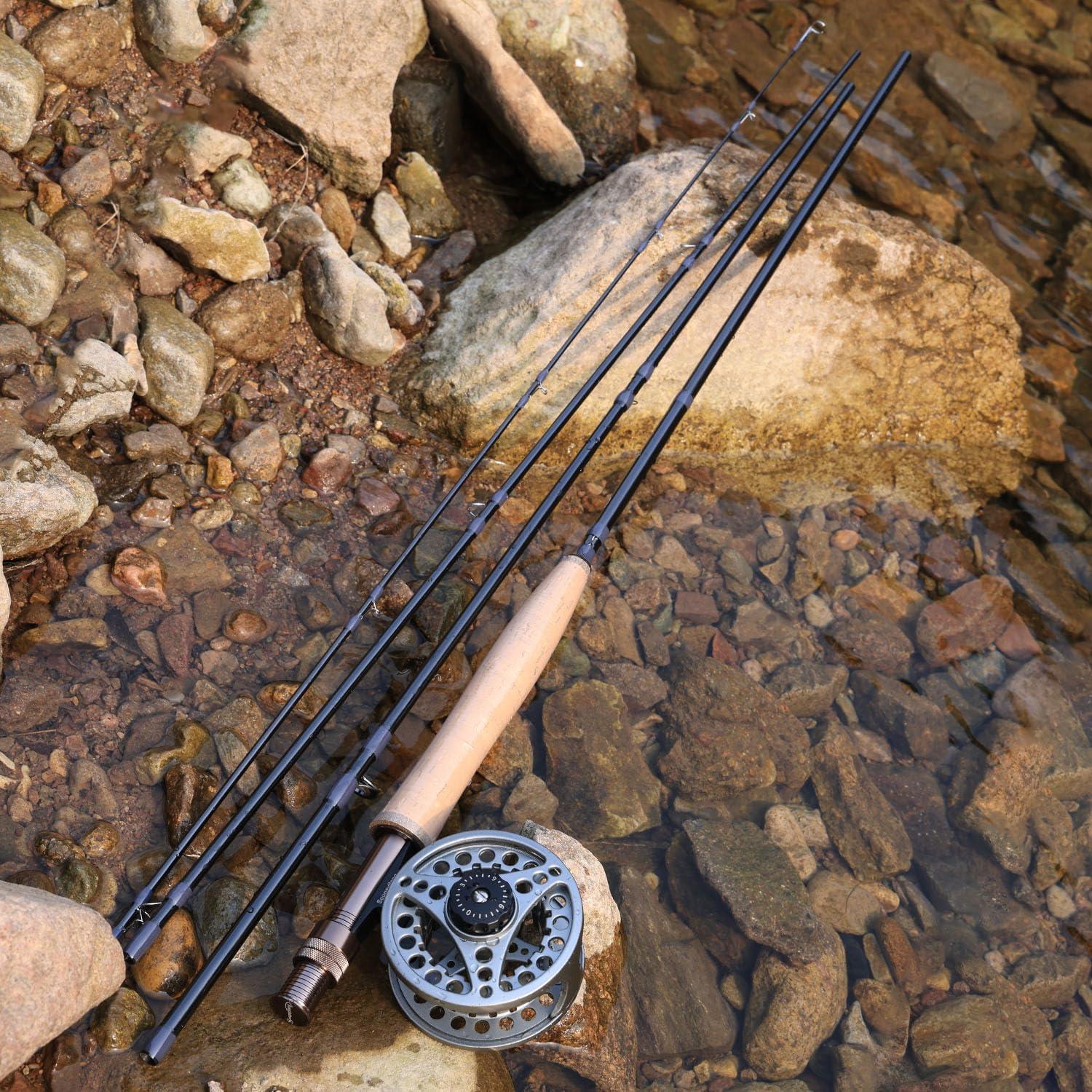 Sougayilang 5/6 Weight 9ft Fly Rod, 4-Piece Graphite Rod, Die Cast Aluminum Reel, Carrying Case, Fly Box & Fishing Flies Combo Starter Kit