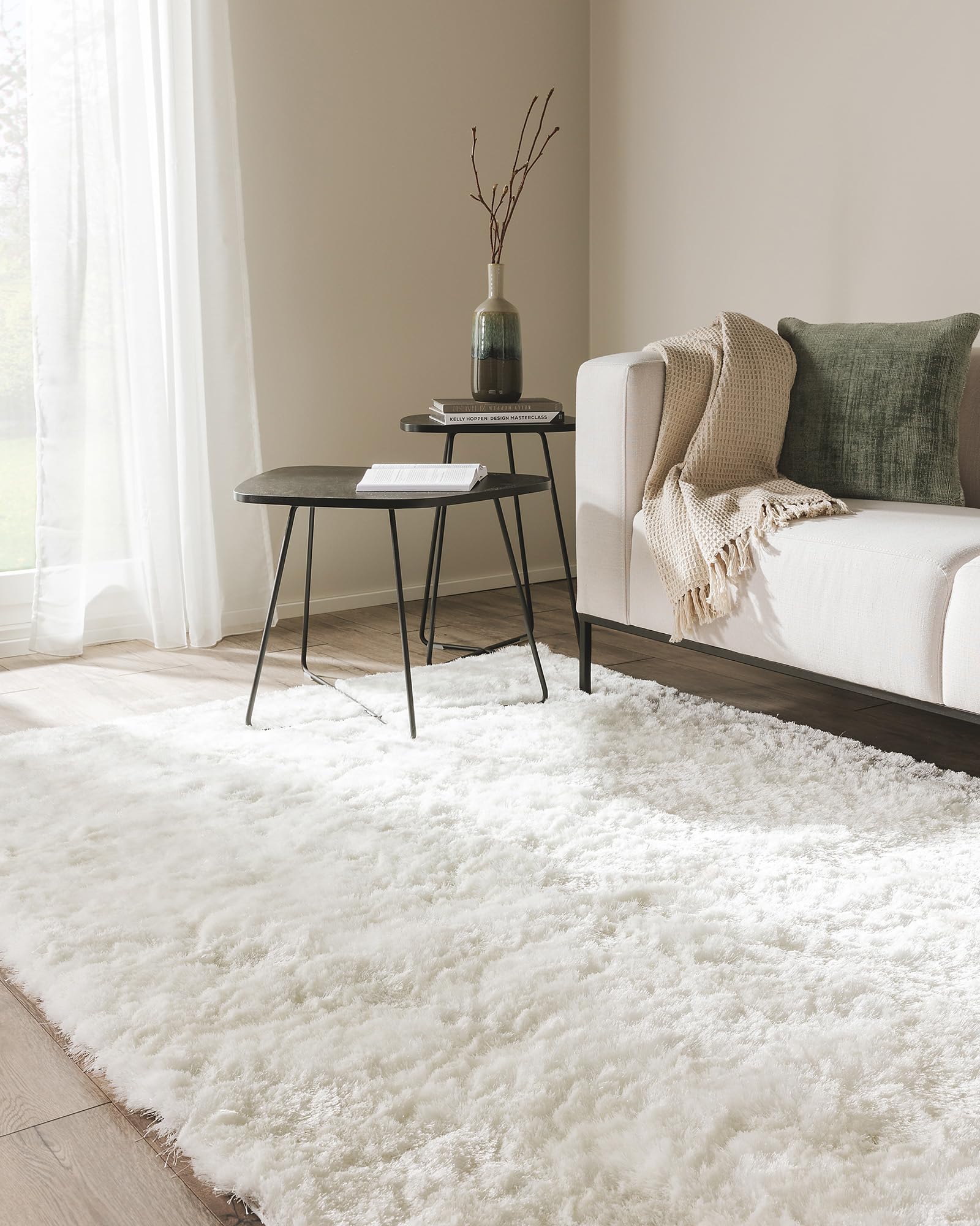 benuta Tapis Shaggy à Poils Longs/Longues mèches Whisper Pas Cher Blanc 200x290 cm - sans Pollution - 100% Polyester - Uni - Tufté à la Main - Salon