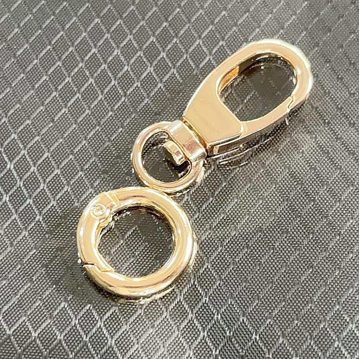 Amazon | bardsxgfg(あき) ナスカン キーホルダー 二重リング 4個