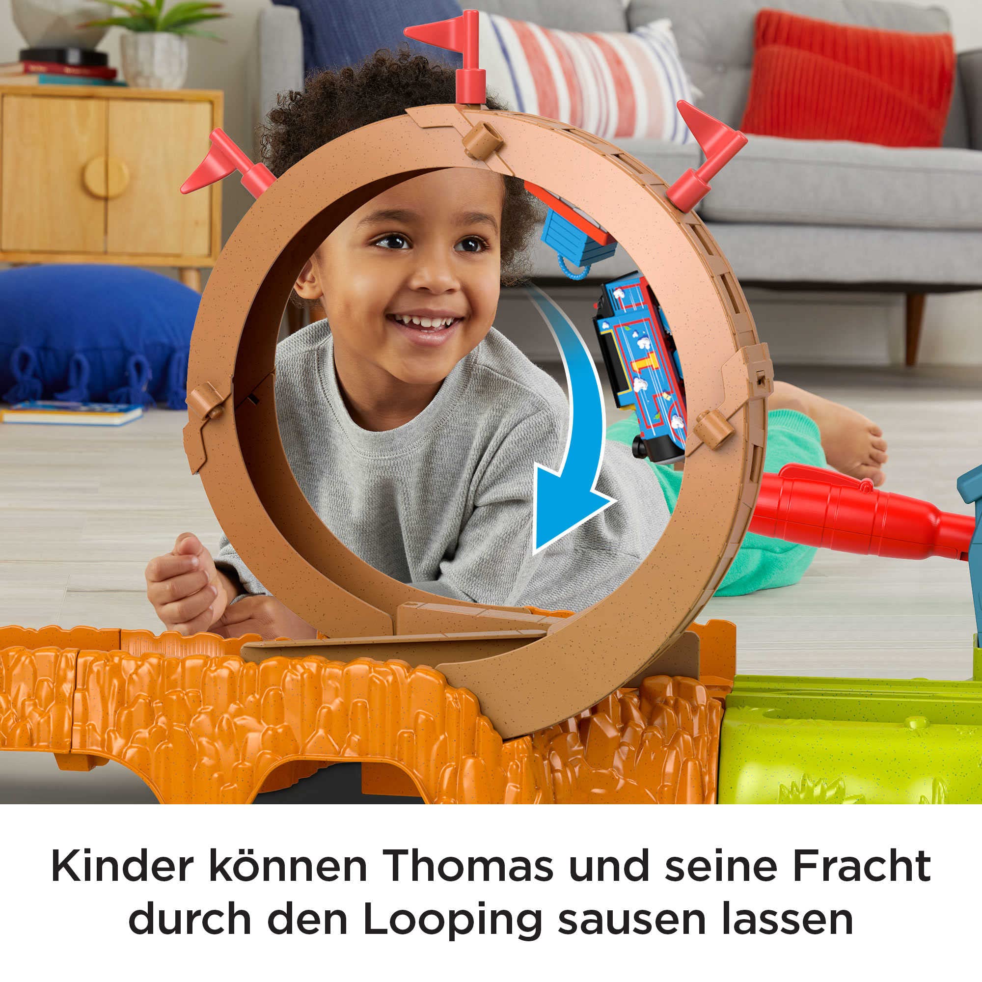 Thomas & Friends Price HMB93 - Thomas & Friends Looping-Betriebshof, batteriebetriebenes Lok- und Schienenset, Spielzeug für Kinder ab 3 Jahren
