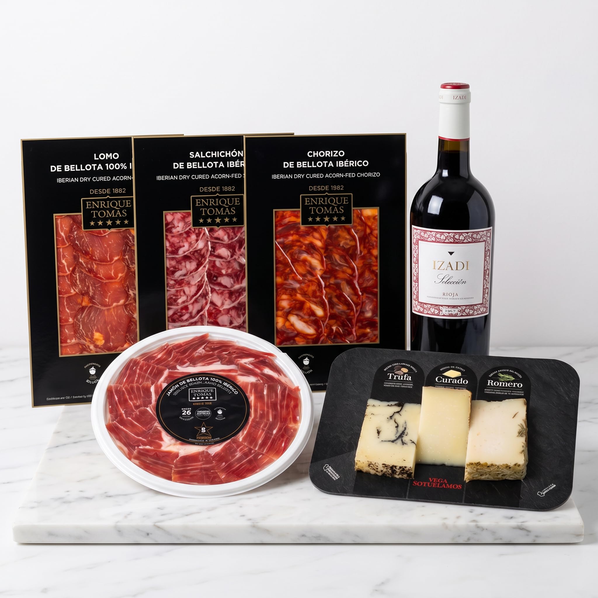 ENRIQUE TOMÁS - Pack Disfrutar Selección 100% Bellota: Jamón Cortado a Cuchillo + Lomo + Salchichón + Chorizo de Bellota 100% Ibérica + Queso Tête de Moine AOP y Vino Tinto Izadi Reserva.