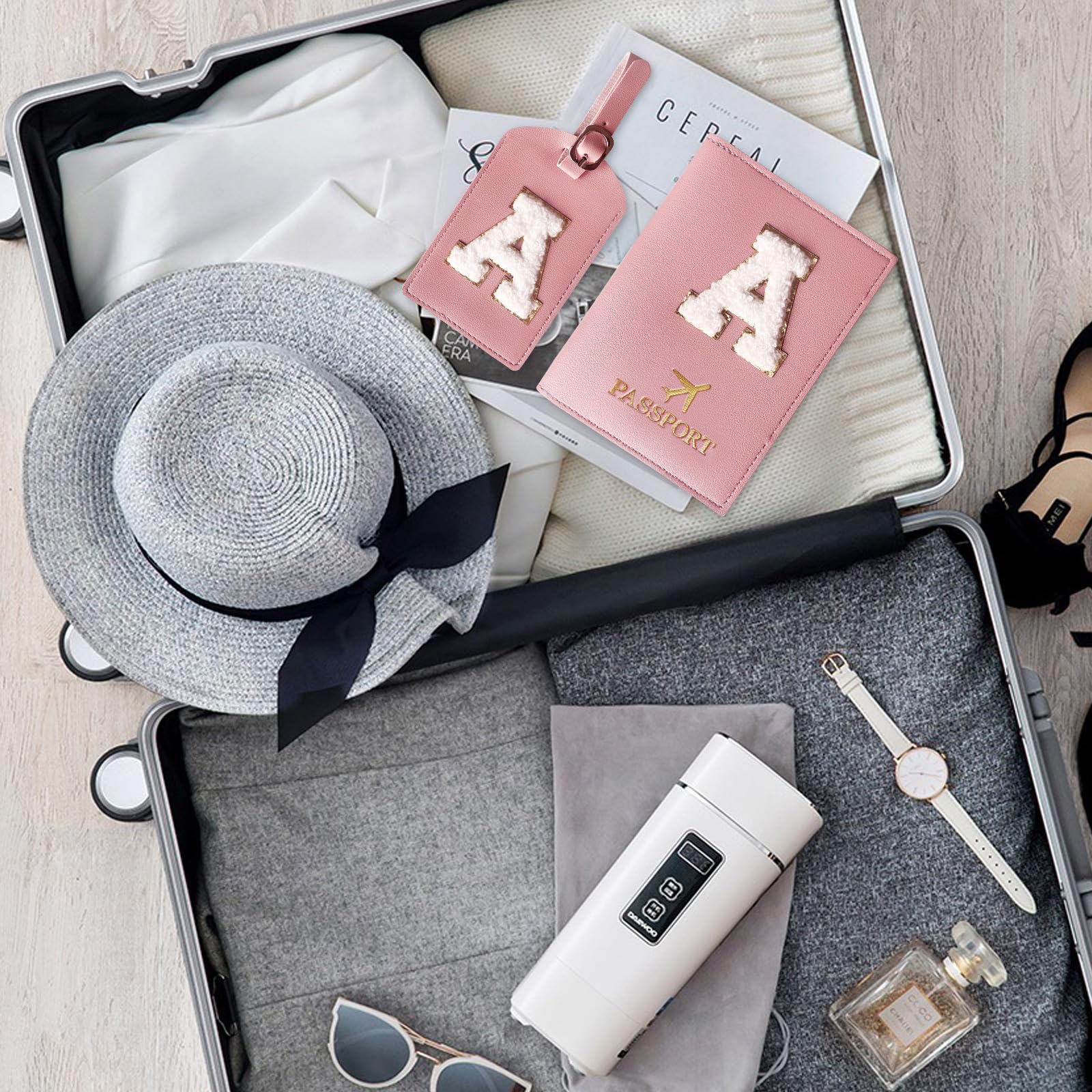 Porta Passaporto Rosa ed Etichette per Valigie Cover Passaporto con Lettere, Pelle PU,Porta Passaporto da Viaggio Donne, Regalo Donna, Adolescenti, Ragazze (Passaporto con lettere-A)