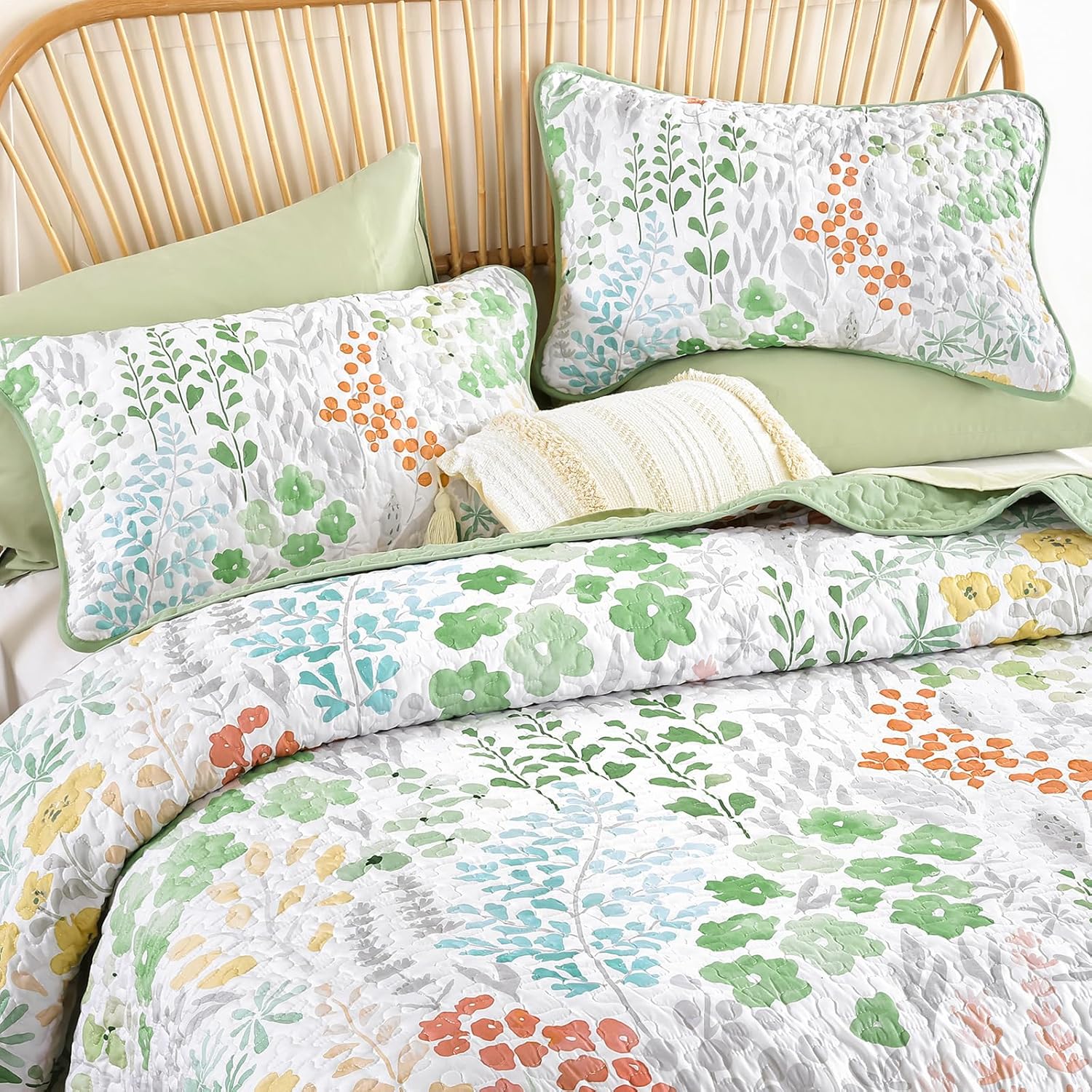 Xruibed Floral Quilt Sets Queen Size Green Quilt Set 3 Pieces Bedspreads Bedding Set Soft and Cozy Microfiber Lightweight Quilt Flower Bed Coverlet Sets for All Season - Image 3