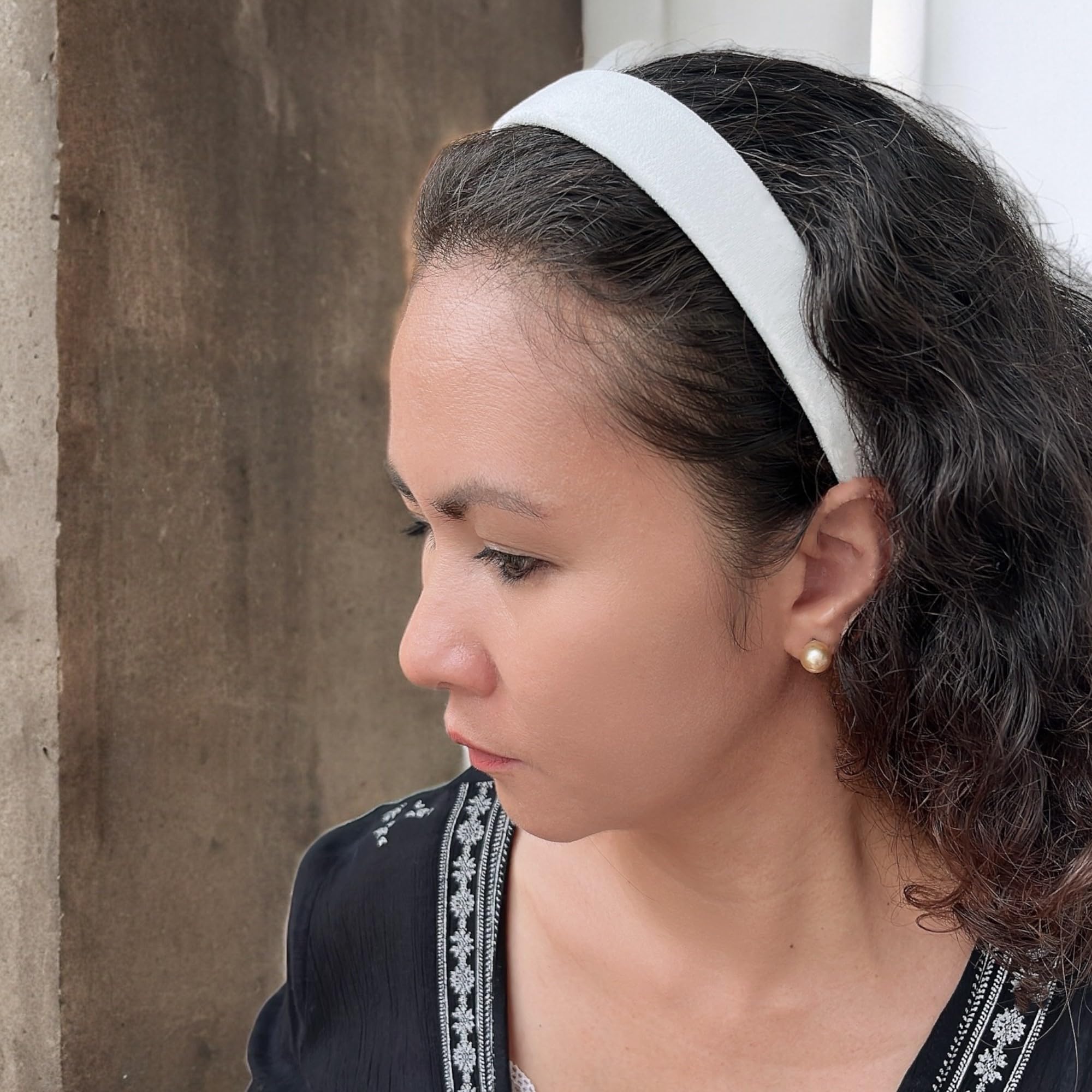 Leonyvie Suede Leather Matt Finish Flat Headband - (Off White-2.5CM) - Image 5 thumbnail