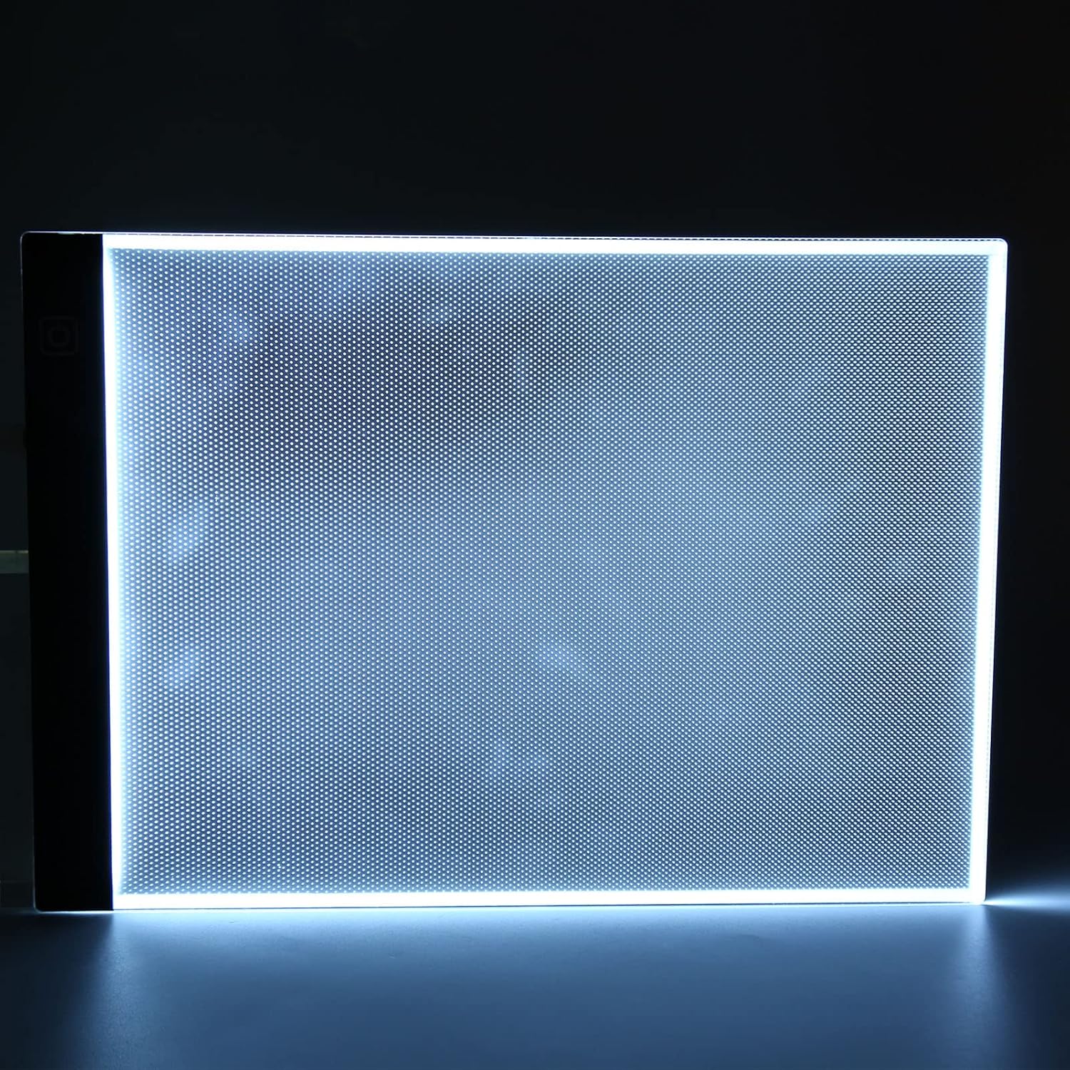 aqxreight A4 LED Copy Table Dimmable USB Eye Protection Portable Lightweight Copy Drawing Board for Artists Animation Sketching Sketching Painting Embossing Projects Glass Stencil Can