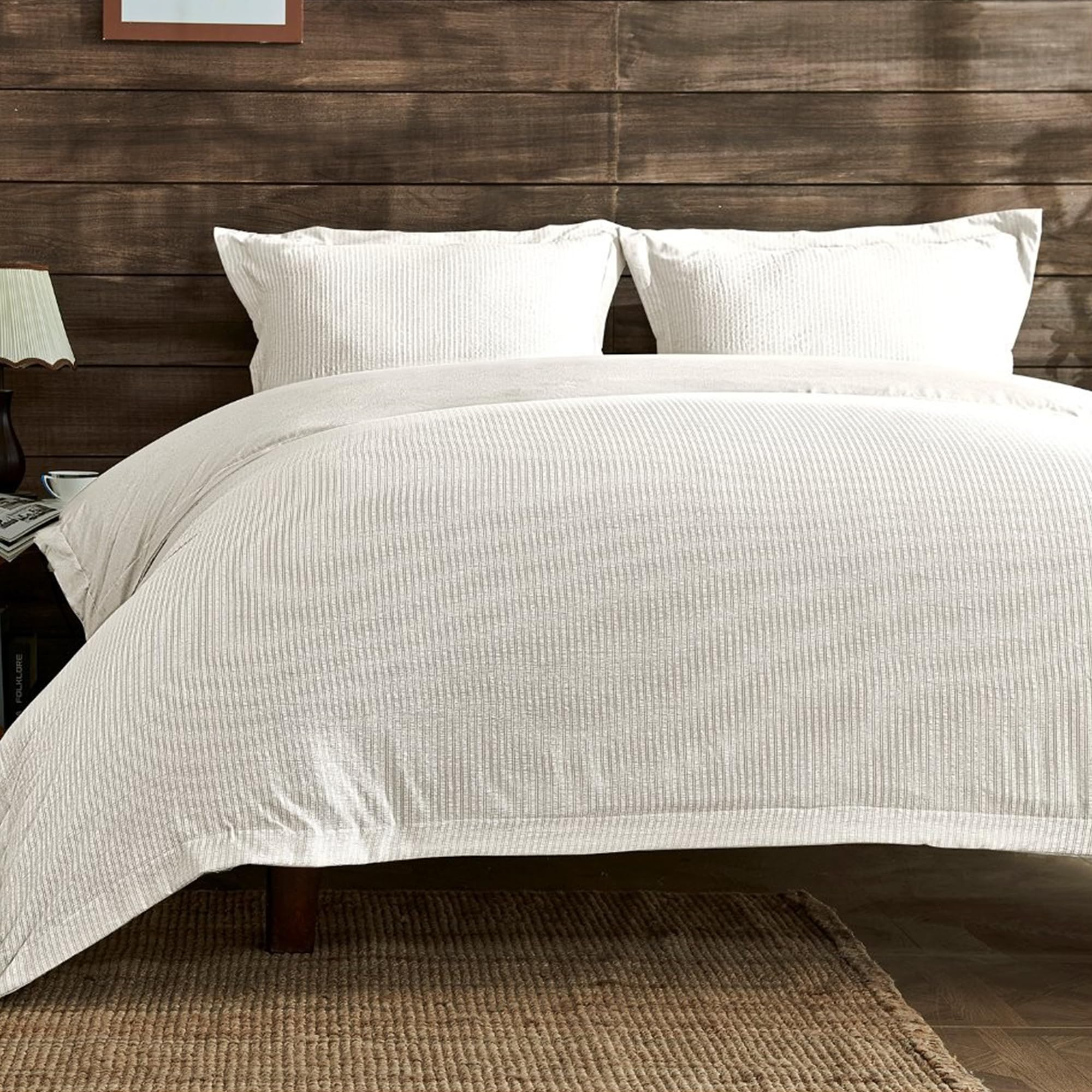 Lions White King Size Bedding Set - Seersucker Duvet Cover Set With Matching Pillowcase, Soft 100% Polyester Microfibre Quilt Covers, 3 Piece Bed Sets, 230X220cm