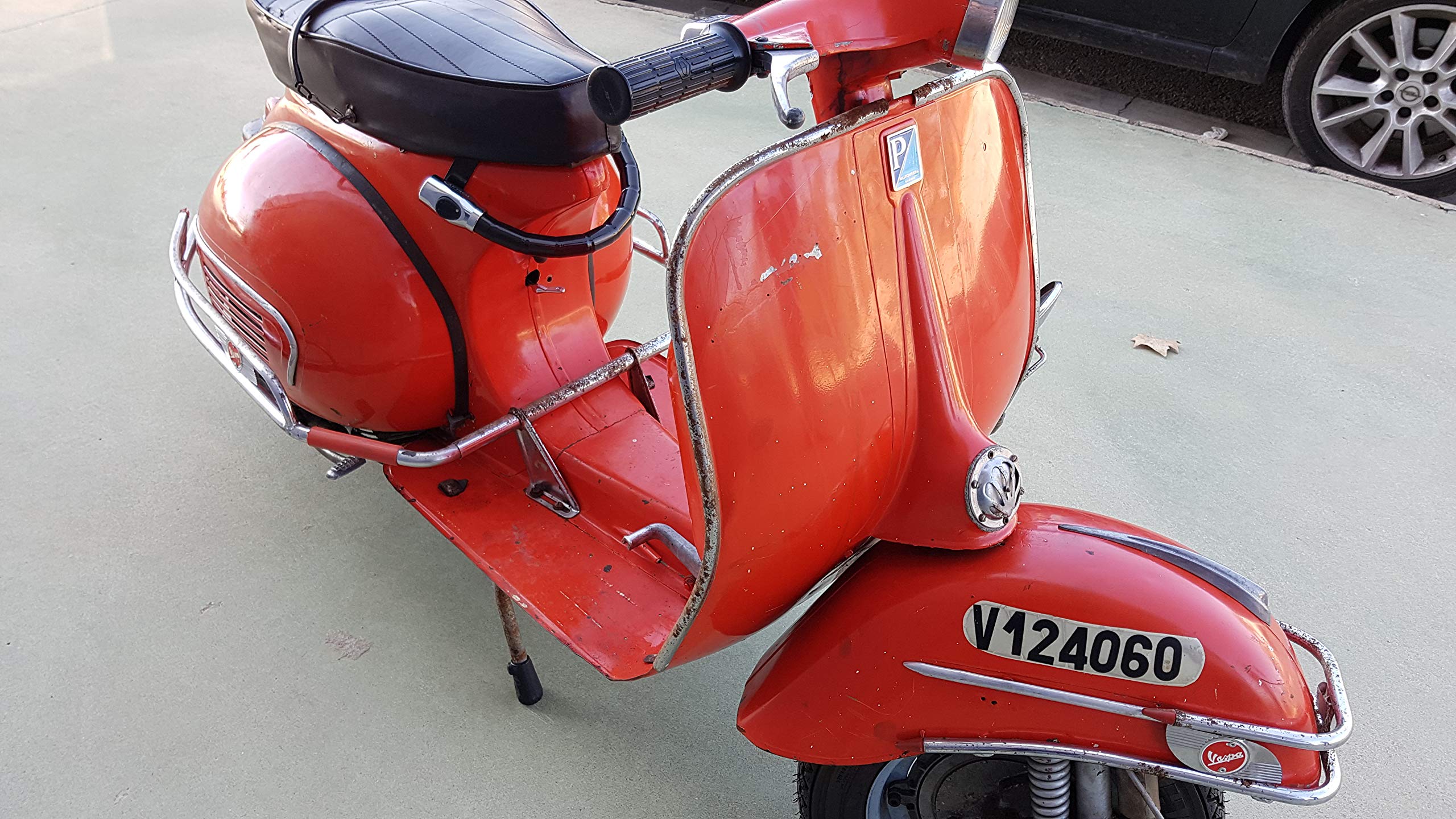 ARTAGO 727ART Antivol Moto Guidon Practic Art, Haut de Gamme + Support pour Vespa Classique (PX 75/125/200, GT Primavera 75/125/200,1964-2009) Chrome