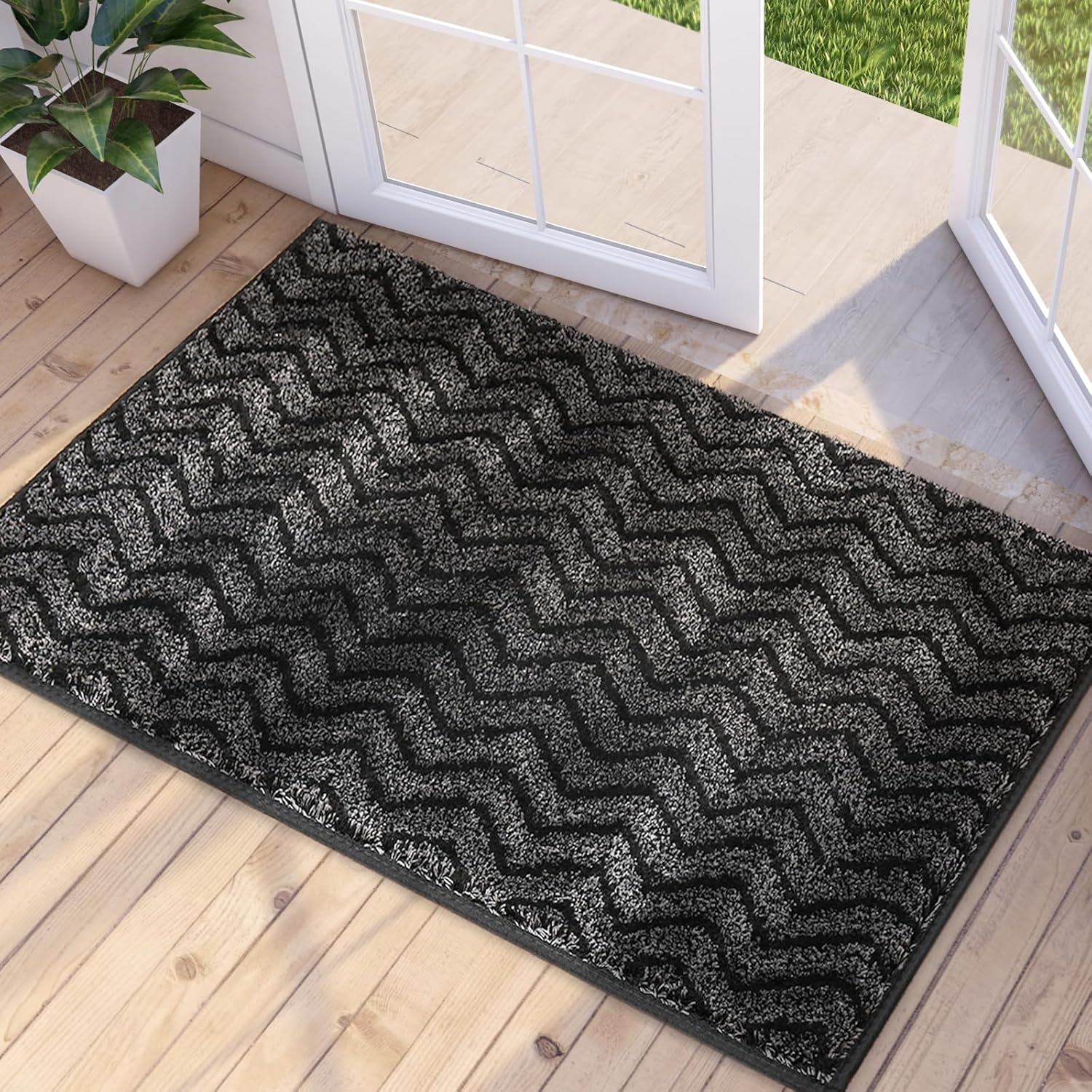WARMLY Indoor Door Mat, Resist Dirt and Stain Door Mat