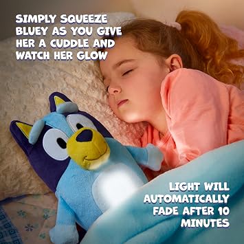 مصباح ليلي Bluey Goglow Pal Light Up، مصباح تفاعلي 2 في 1 مريح للأطفال الصغار، مصباح ليلي مهدئ للأطفال من سن 2+