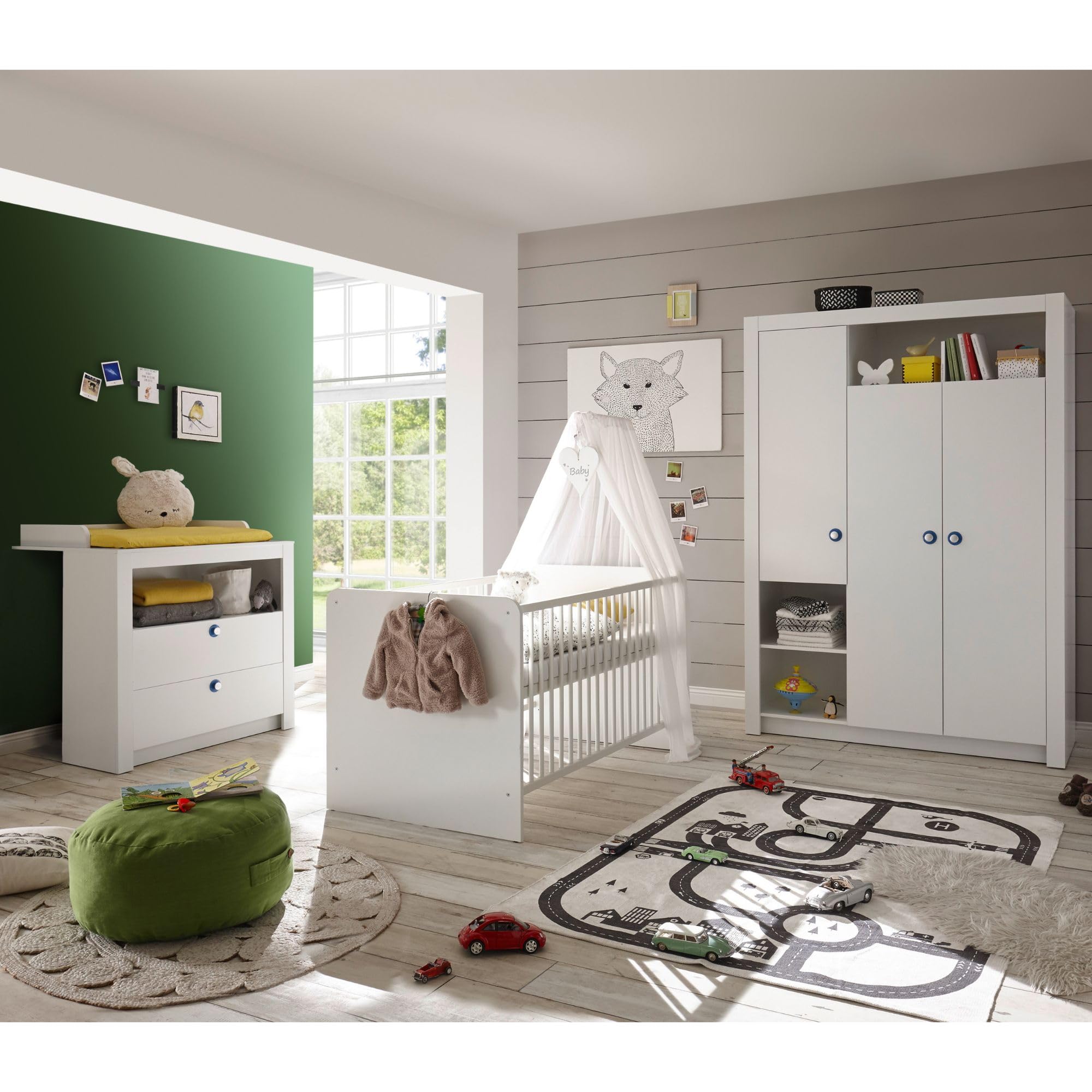 Stella Trading Paula Babyzimmer Komplett-Set in Weiß - Babyzimmer Möbel-Set 3-teilig bestehend aus Kleiderschrank, Babybett & Wickelkommode