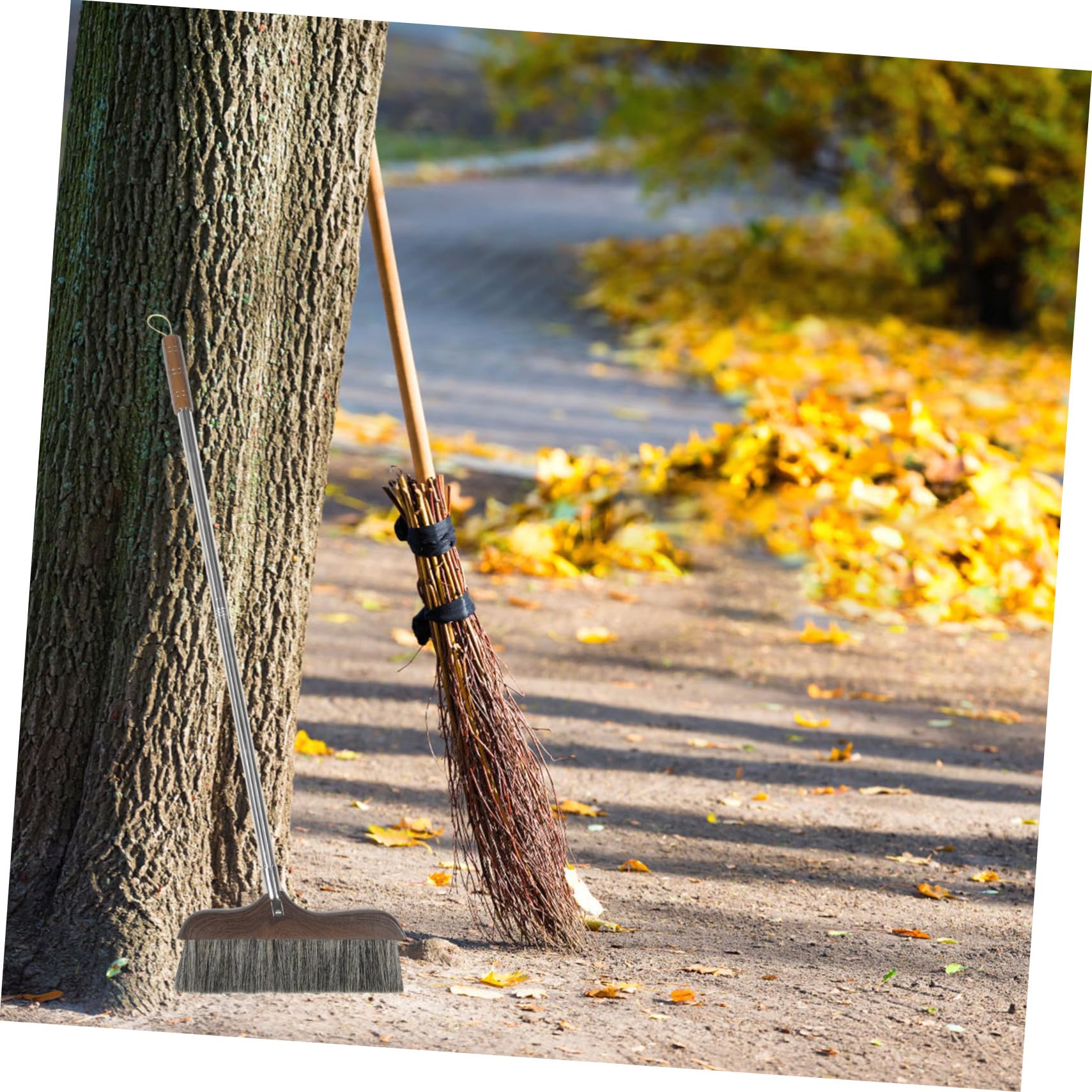 PACKOVE Haushaltsbesen mit Langem Edelstahlgriff und Kreativer Aufhängung Schwarzer Borstenbesen zur Bodenreinigung für Effektive Hausreinigung und Staubentfernung