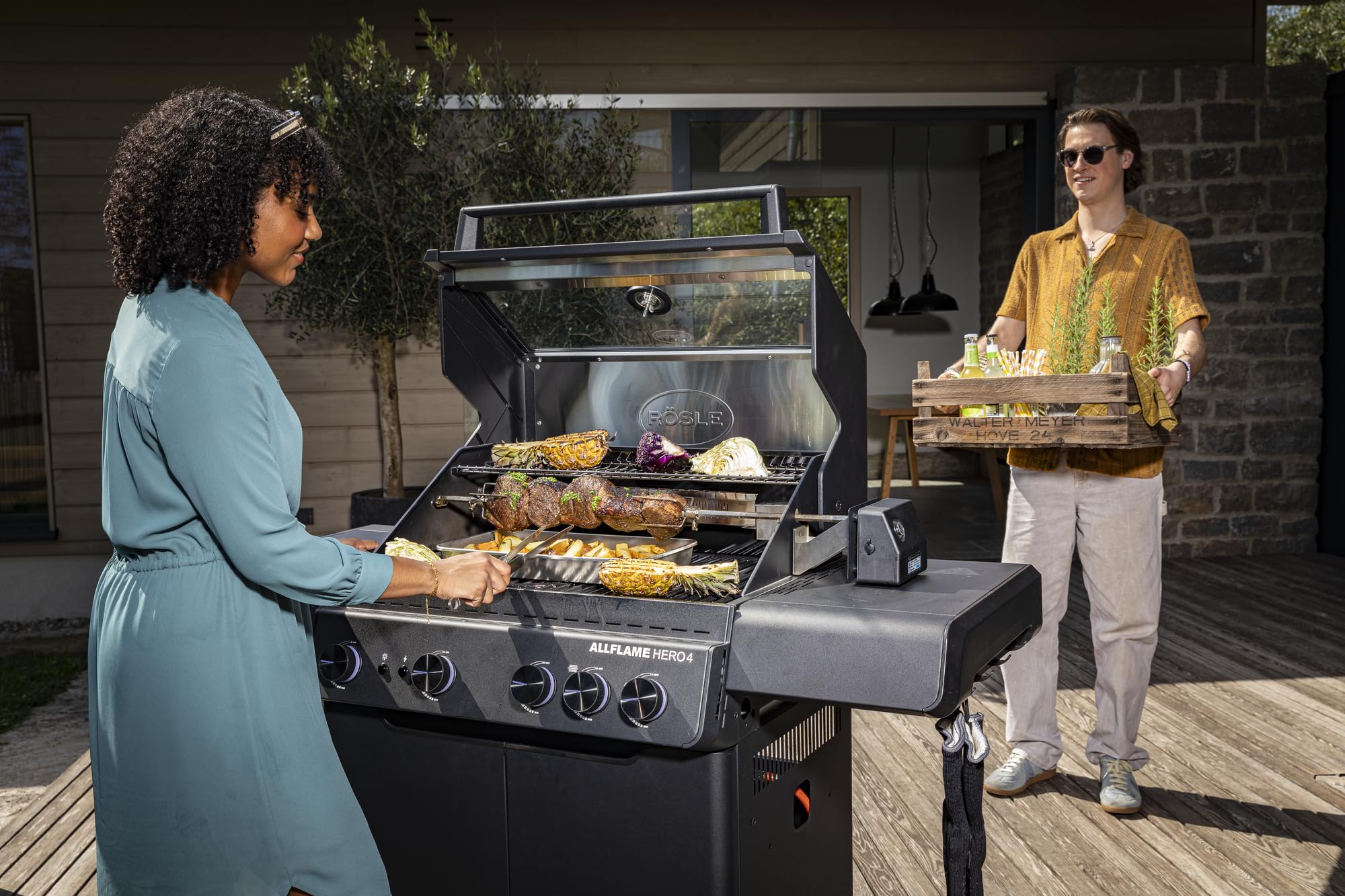 RÖSLE ALLFLAME Broche à rôtir pour barbecue en acier inoxydable, brochette 6 pans, jusqu'à 10 kg, moteur électrique avec bloc d'alimentation, 3 tr/min, argenté/noir