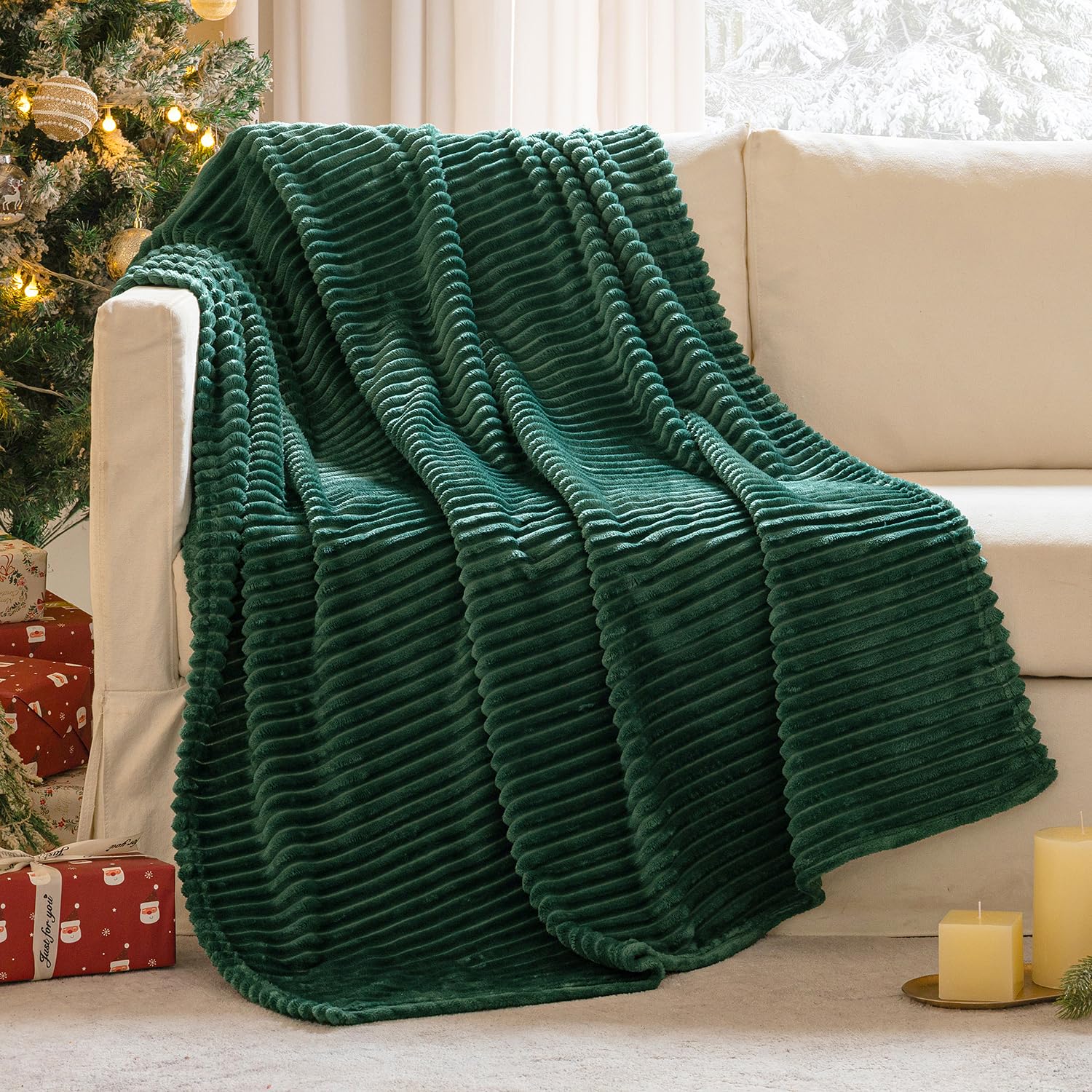 Amazon.com: MIULEE Christmas Army Green Throw Blanket 3D Ribbed