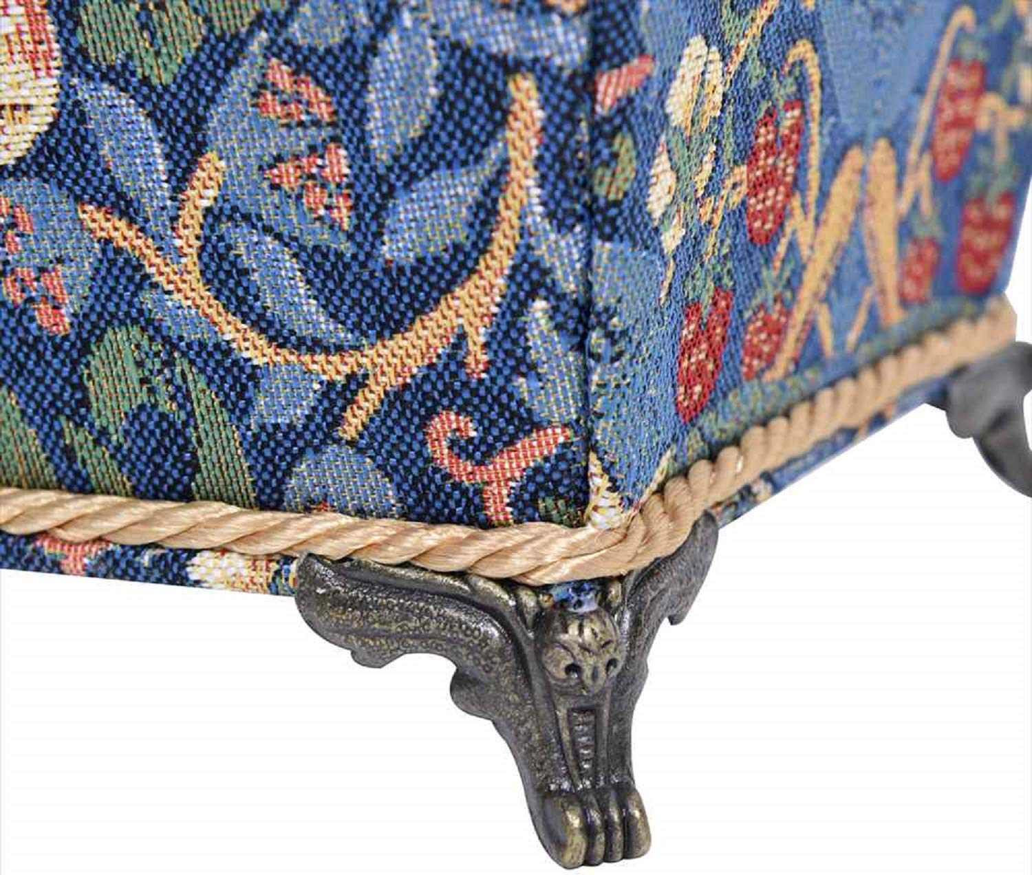 ウィリアムモリス いちご泥棒 脚付き小物入れ Jennifer Taylor