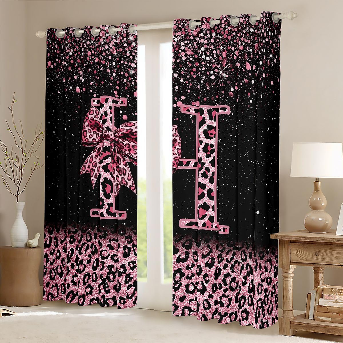 Homewish Tende per finestre con fiocco glitterato leopardato, 132 x 160 cm, set di 2 pannelli, tende oscuranti personalizzate con iniziale H Bowknot nero rosa lettera fiocco nodo tende tende tende