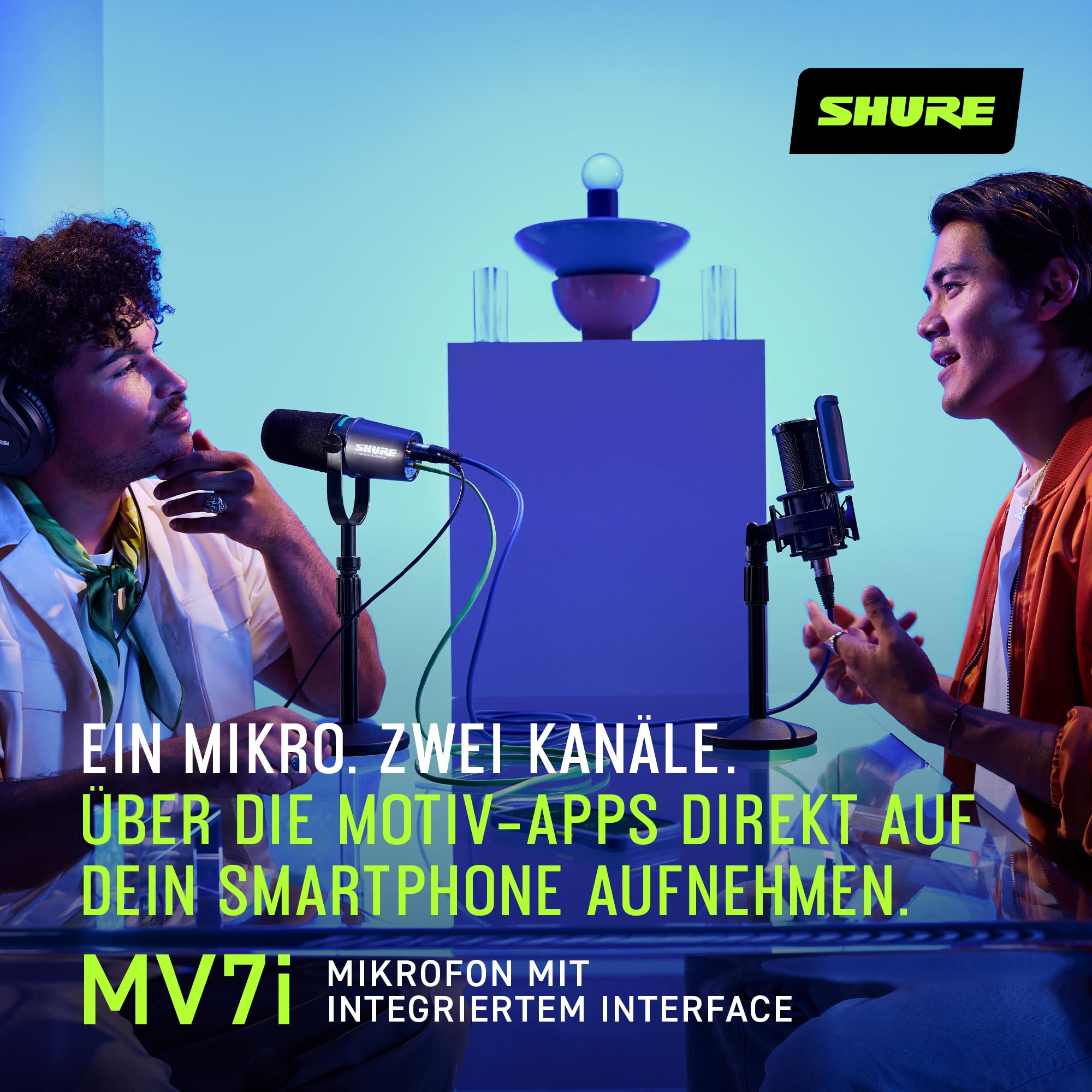 Shure MV7i Smart Podcast- und Mikronfon + integriertes Audio-Interface – Ausrüstungsbündel mit 2 Kanälen für Dual-XLR-Mikrofone oder Mikrofon + XLR-Instrumente - Direkte USB-C-Verbindung zu PC/Telefon