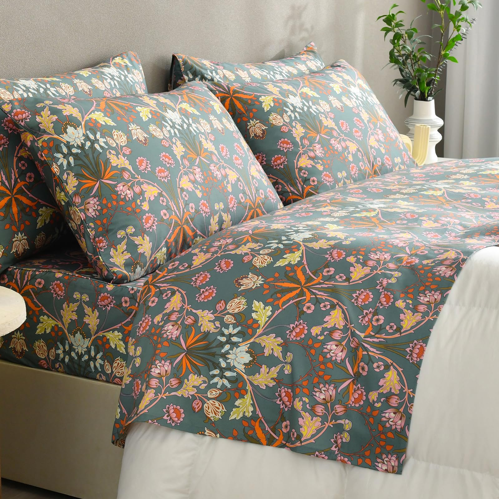 100 Egyptian Cotton Floral Printed Bed Sheets Queen Size Luxury Silky Feel Texture Paisley Botanical Pattern Sheets Vintage